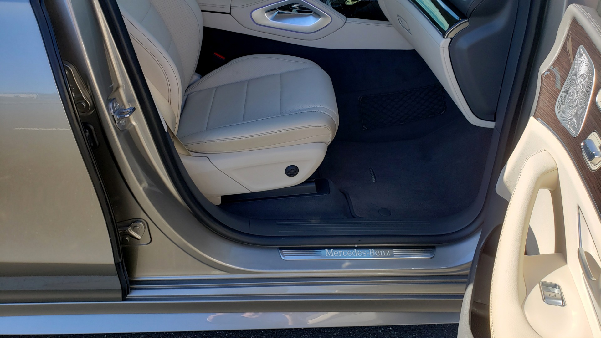 Used 2020 Mercedes-Benz GLE 350 PREMIUM / NAV / PARK ASST / NIGHT PKG / AMG LINE EXT / REARVIEW for sale Sold at Formula Imports in Charlotte NC 28227 81