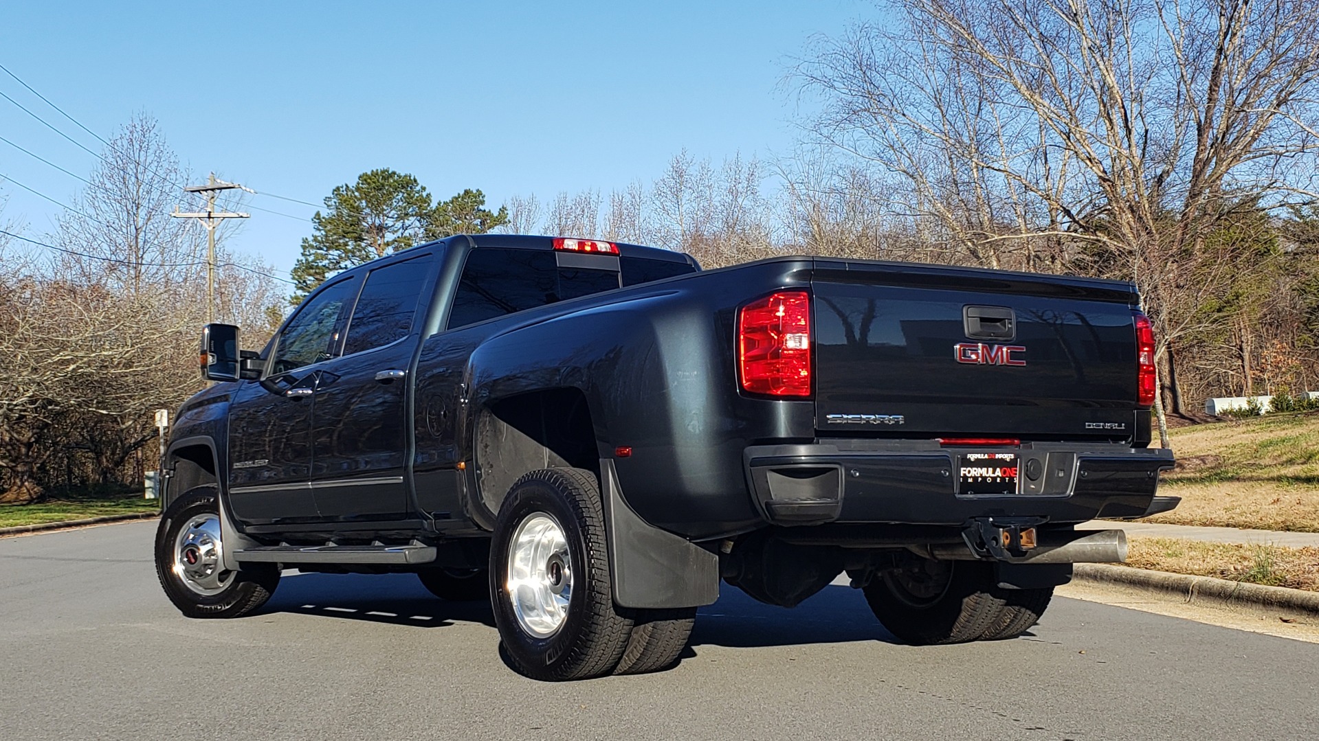 Used 2018 GMC SIERRA 3500HD DENALI 4X4 DUALLY / 6.6L DURAMAX PLUS / NAV / SUNROOF / REARVIEW for sale Sold at Formula Imports in Charlotte NC 28227 3