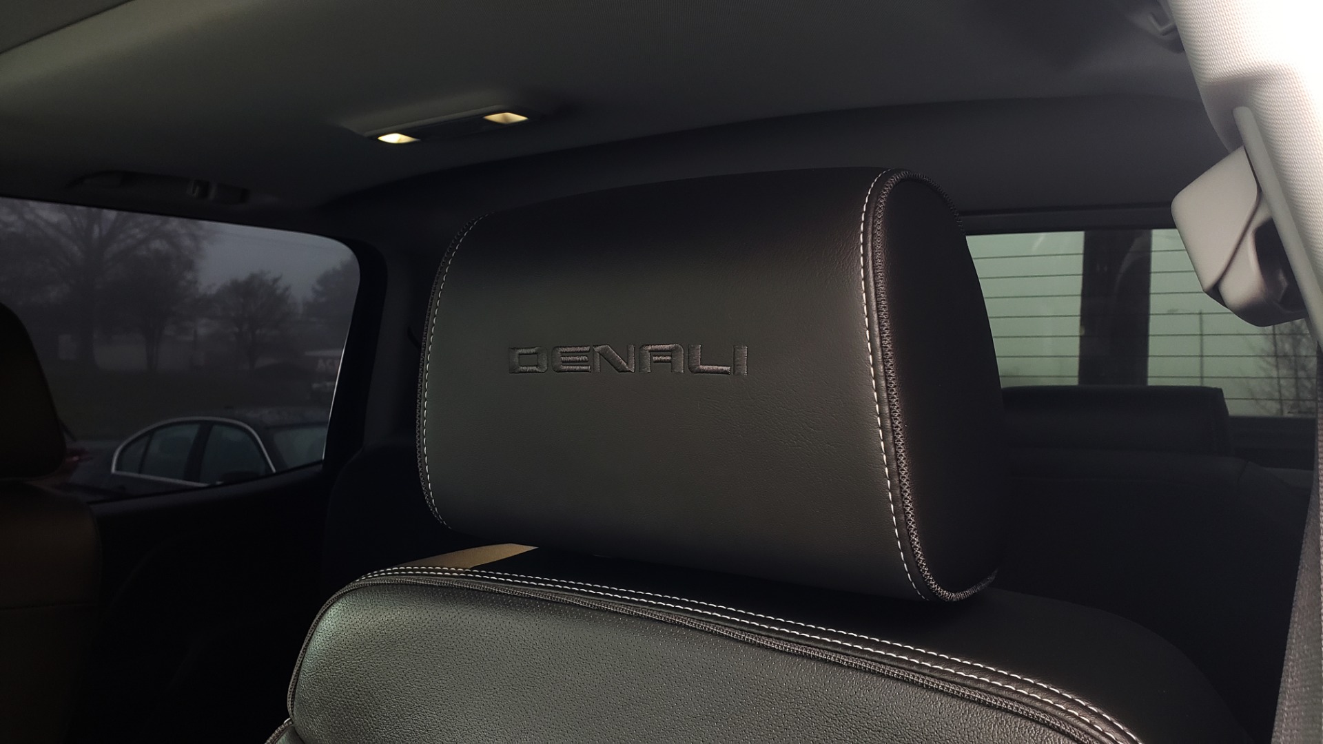 Used 2018 GMC SIERRA 3500HD DENALI 4X4 DUALLY / 6.6L DURAMAX PLUS / NAV / SUNROOF / REARVIEW for sale Sold at Formula Imports in Charlotte NC 28227 43