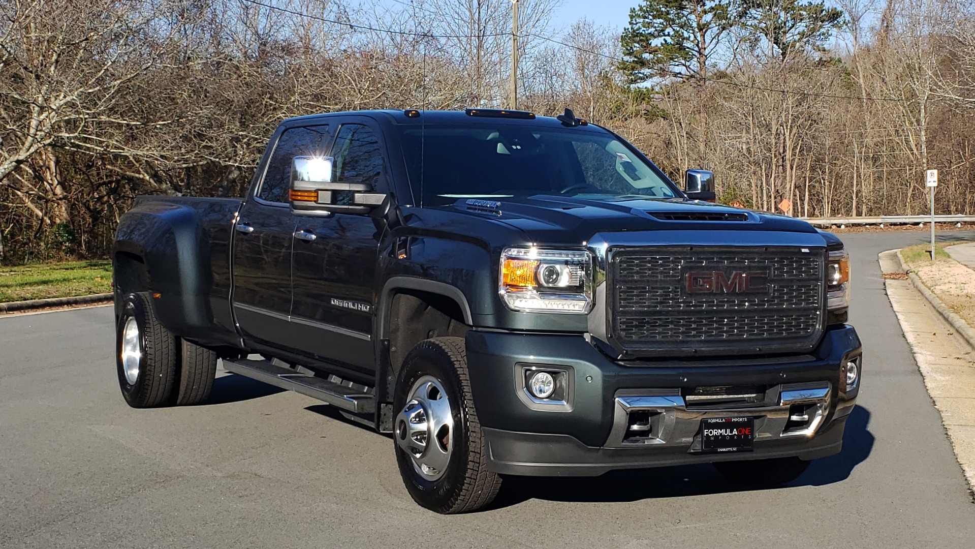 Used 2018 GMC SIERRA 3500HD DENALI 4X4 DUALLY / 6.6L DURAMAX PLUS / NAV / SUNROOF / REARVIEW for sale Sold at Formula Imports in Charlotte NC 28227 8