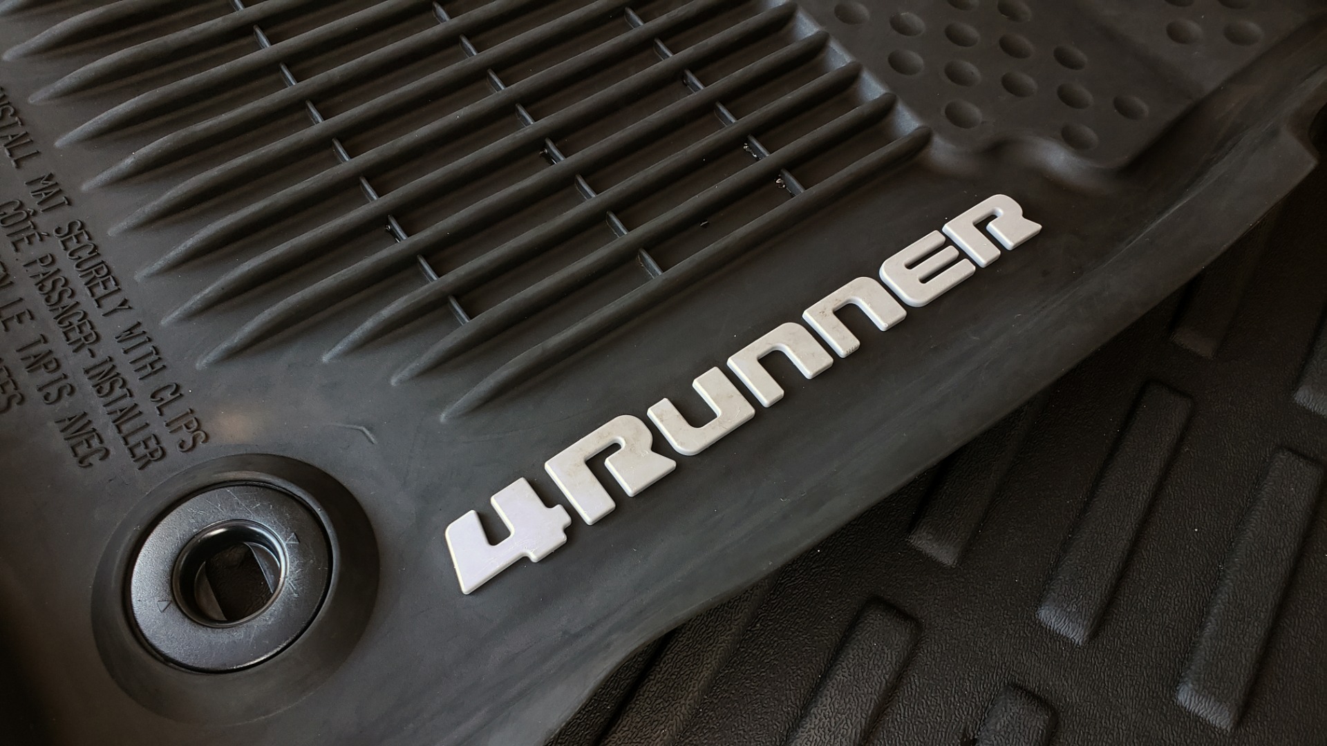 Used 2018 Toyota 4RUNNER LIMITED 4X4 / 4.0L V6 / AUTO / NAV / SUNROOF / JBL AUDIO / REARVIEW for sale Sold at Formula Imports in Charlotte NC 28227 13