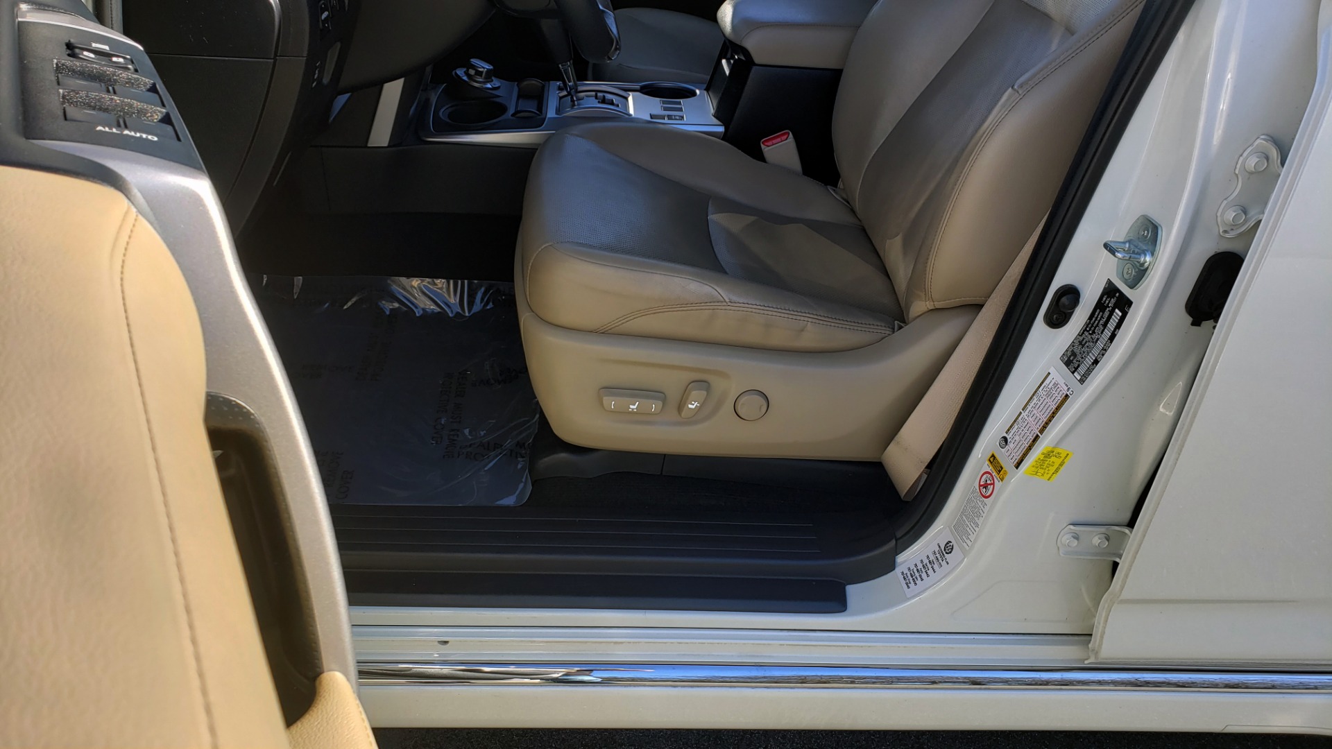 Used 2018 Toyota 4RUNNER LIMITED 4X4 / 4.0L V6 / AUTO / NAV / SUNROOF / JBL AUDIO / REARVIEW for sale Sold at Formula Imports in Charlotte NC 28227 35