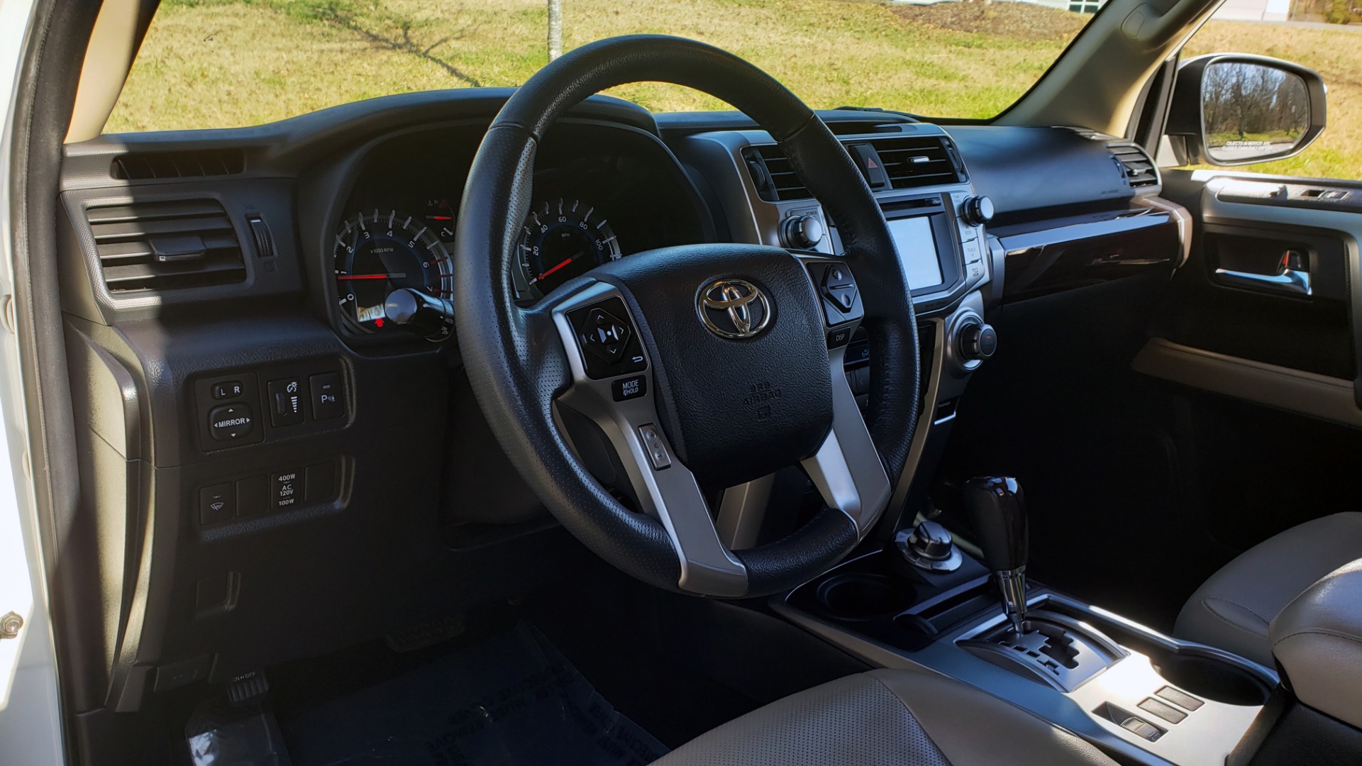 Used 2018 Toyota 4RUNNER LIMITED 4X4 / 4.0L V6 / AUTO / NAV / SUNROOF / JBL AUDIO / REARVIEW for sale Sold at Formula Imports in Charlotte NC 28227 37