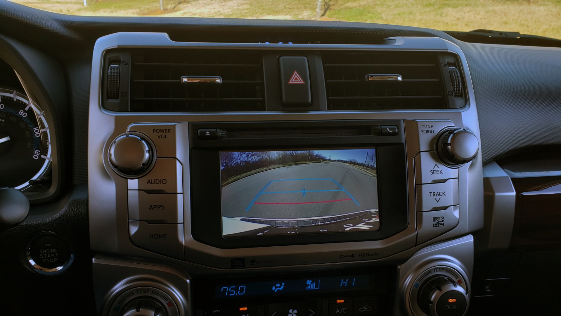 Used 2018 Toyota 4RUNNER LIMITED 4X4 / 4.0L V6 / AUTO / NAV / SUNROOF / JBL AUDIO / REARVIEW for sale Sold at Formula Imports in Charlotte NC 28227 48
