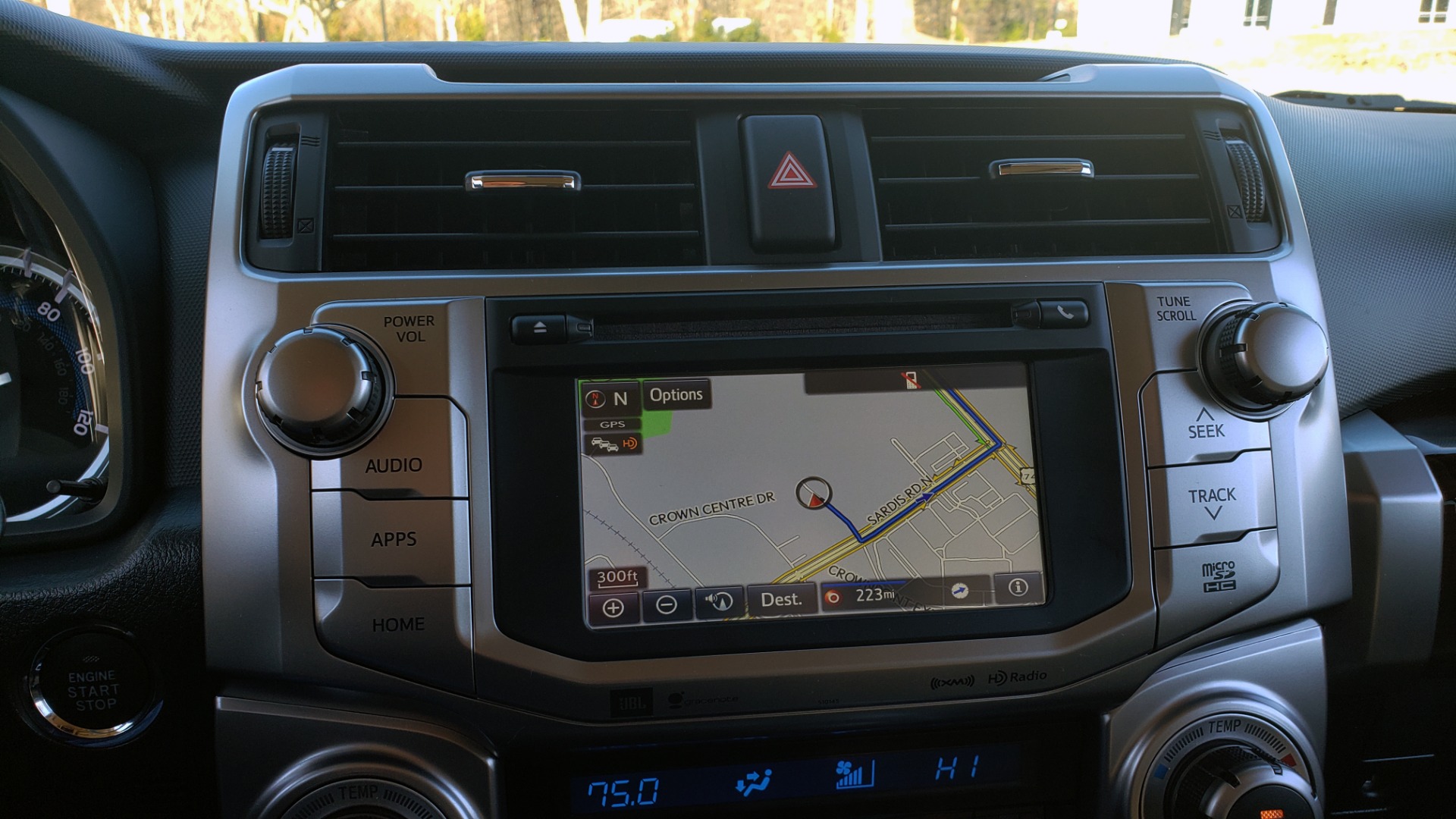 Used 2018 Toyota 4RUNNER LIMITED 4X4 / 4.0L V6 / AUTO / NAV / SUNROOF / JBL AUDIO / REARVIEW for sale Sold at Formula Imports in Charlotte NC 28227 50