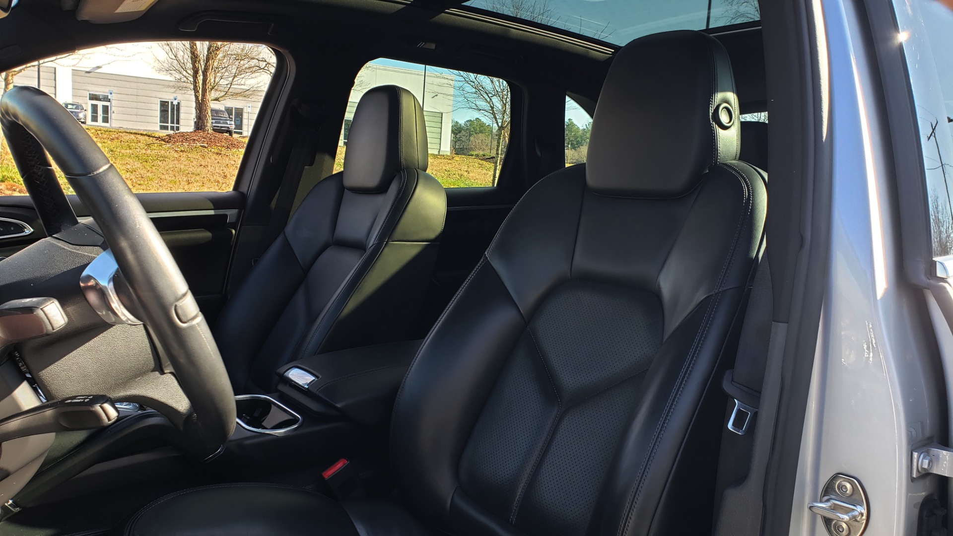 Used 2012 Porsche CAYENNE TIPTRONIC / CONV PKG / PANO-ROOF / HTS STS / PARK ASST / REARVIEW for sale Sold at Formula Imports in Charlotte NC 28227 43