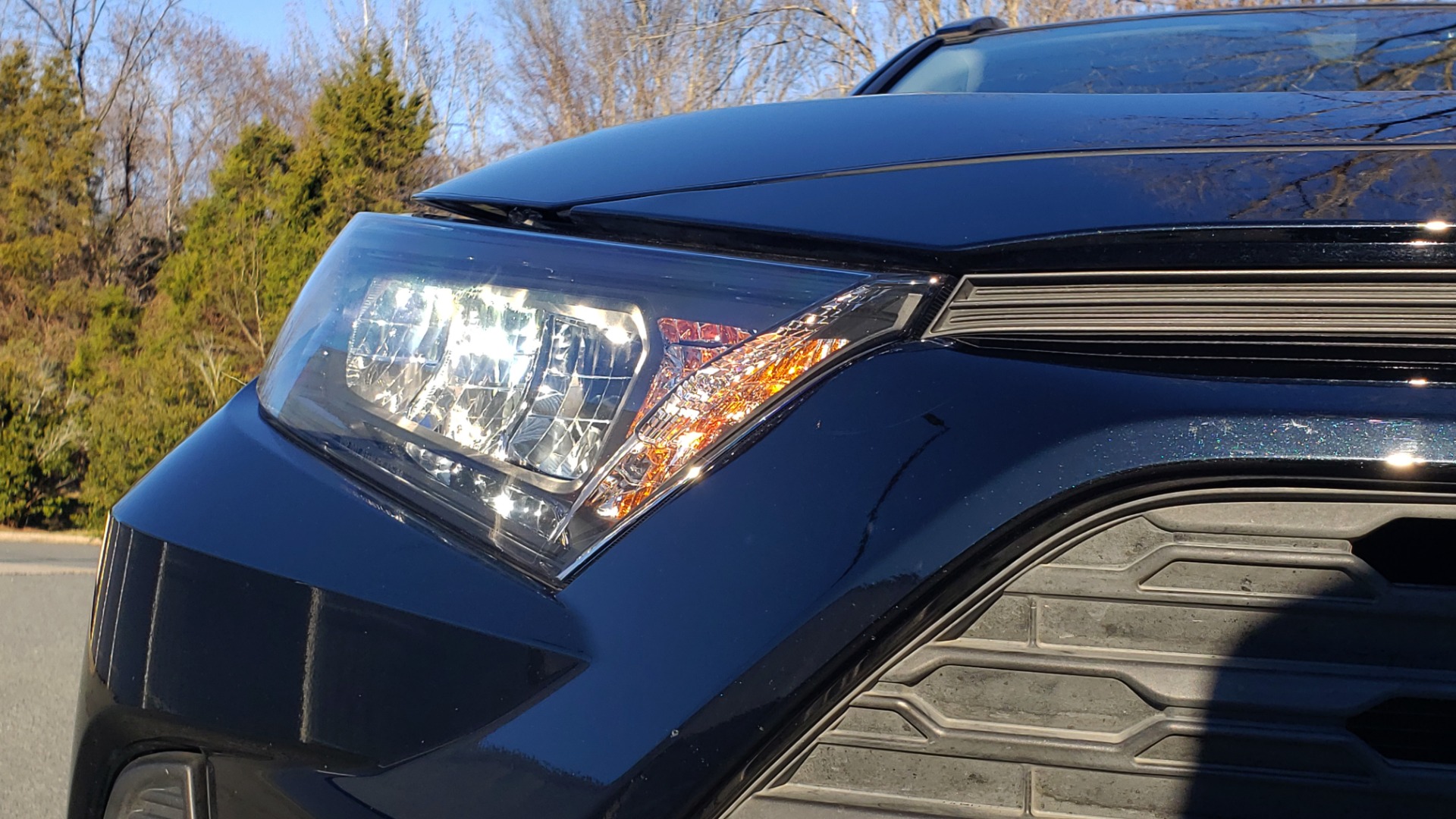 Used 2019 Toyota RAV4 LE / 2.5L I4 / 8-SPEED AUTO / LTA / PCS / RSA / REARVIEW for sale Sold at Formula Imports in Charlotte NC 28227 20