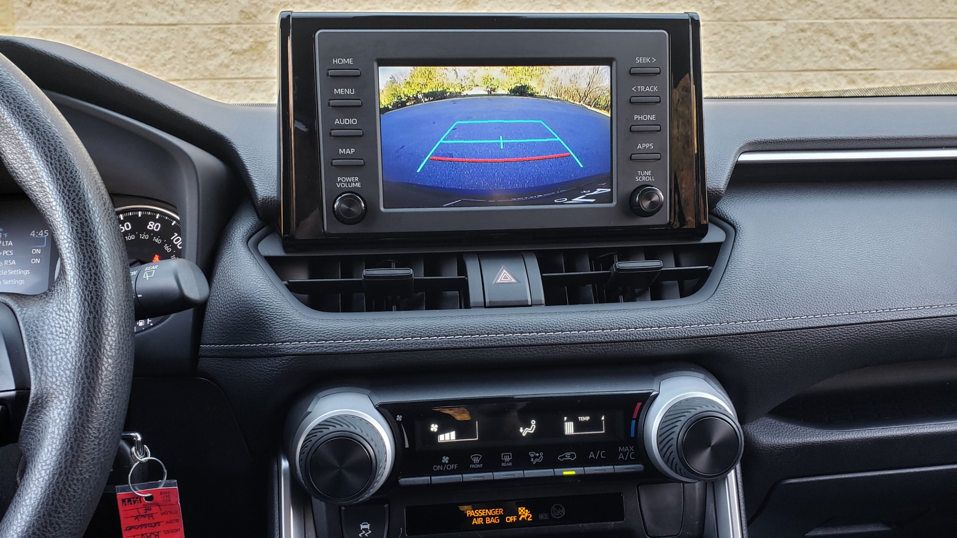 Used 2019 Toyota RAV4 LE / 2.5L I4 / 8-SPEED AUTO / LTA / PCS / RSA / REARVIEW for sale Sold at Formula Imports in Charlotte NC 28227 41