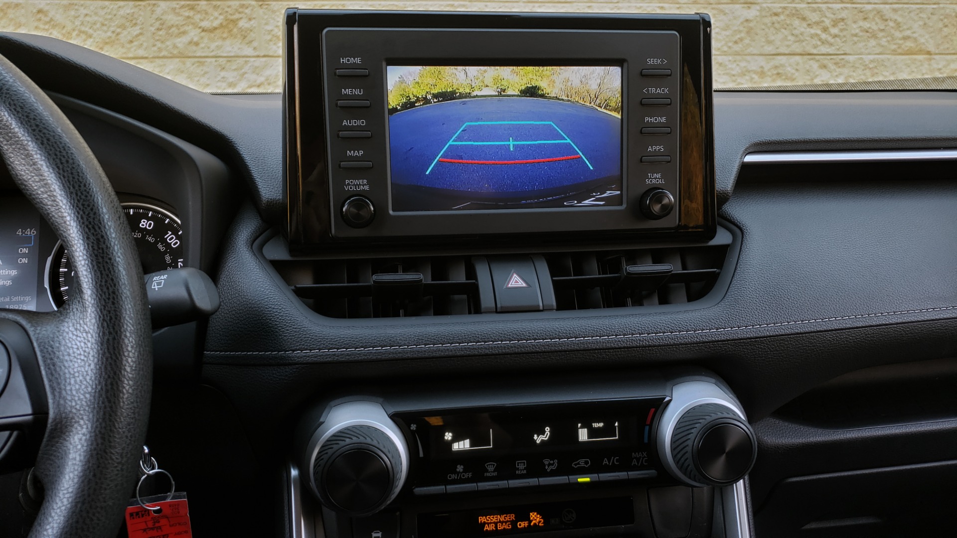 Used 2019 Toyota RAV4 LE / 2.5L I4 / 8-SPEED AUTO / LTA / PCS / RSA / REARVIEW for sale Sold at Formula Imports in Charlotte NC 28227 43