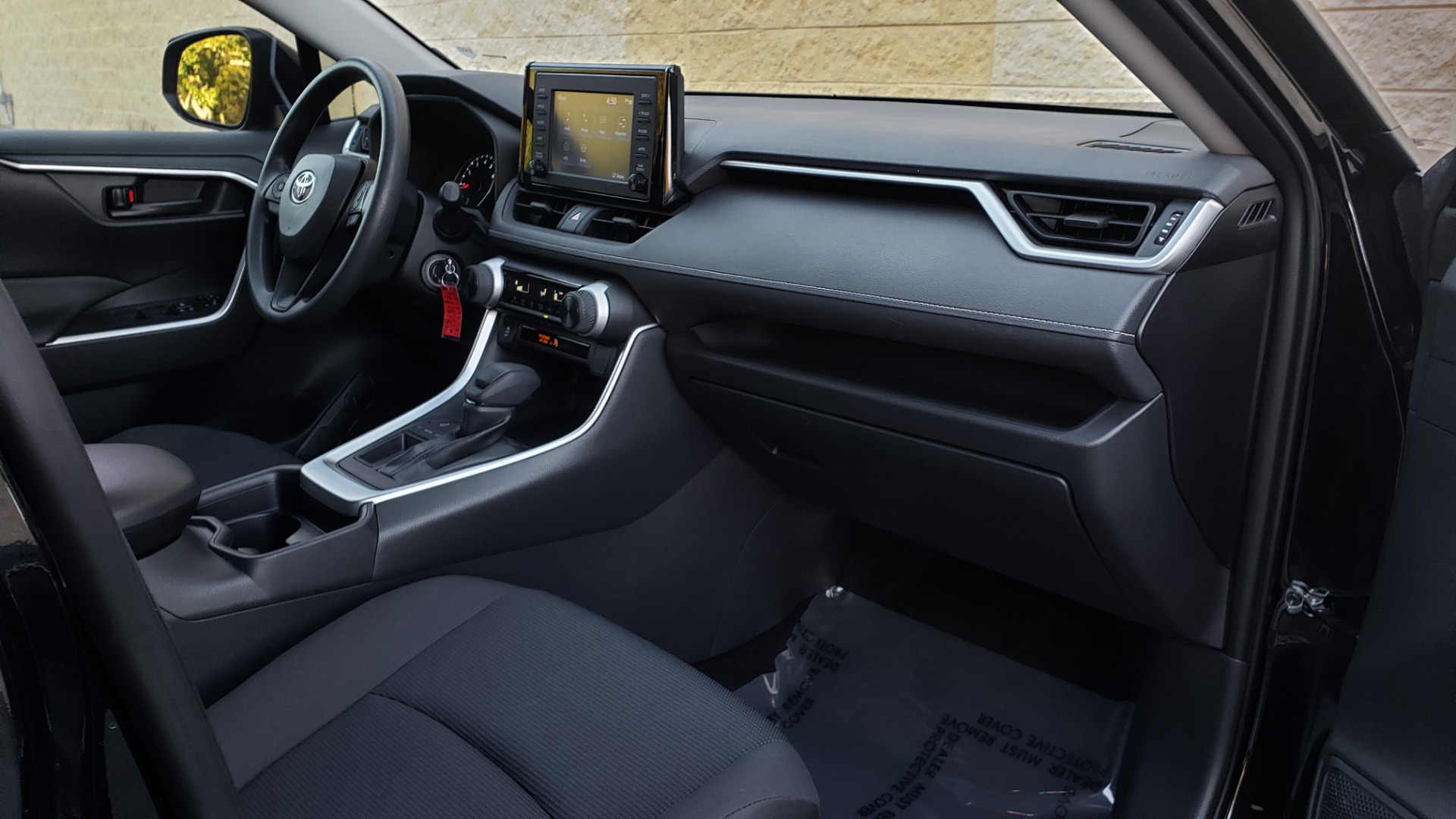 Used 2019 Toyota RAV4 LE / 2.5L I4 / 8-SPEED AUTO / LTA / PCS / RSA / REARVIEW for sale Sold at Formula Imports in Charlotte NC 28227 62
