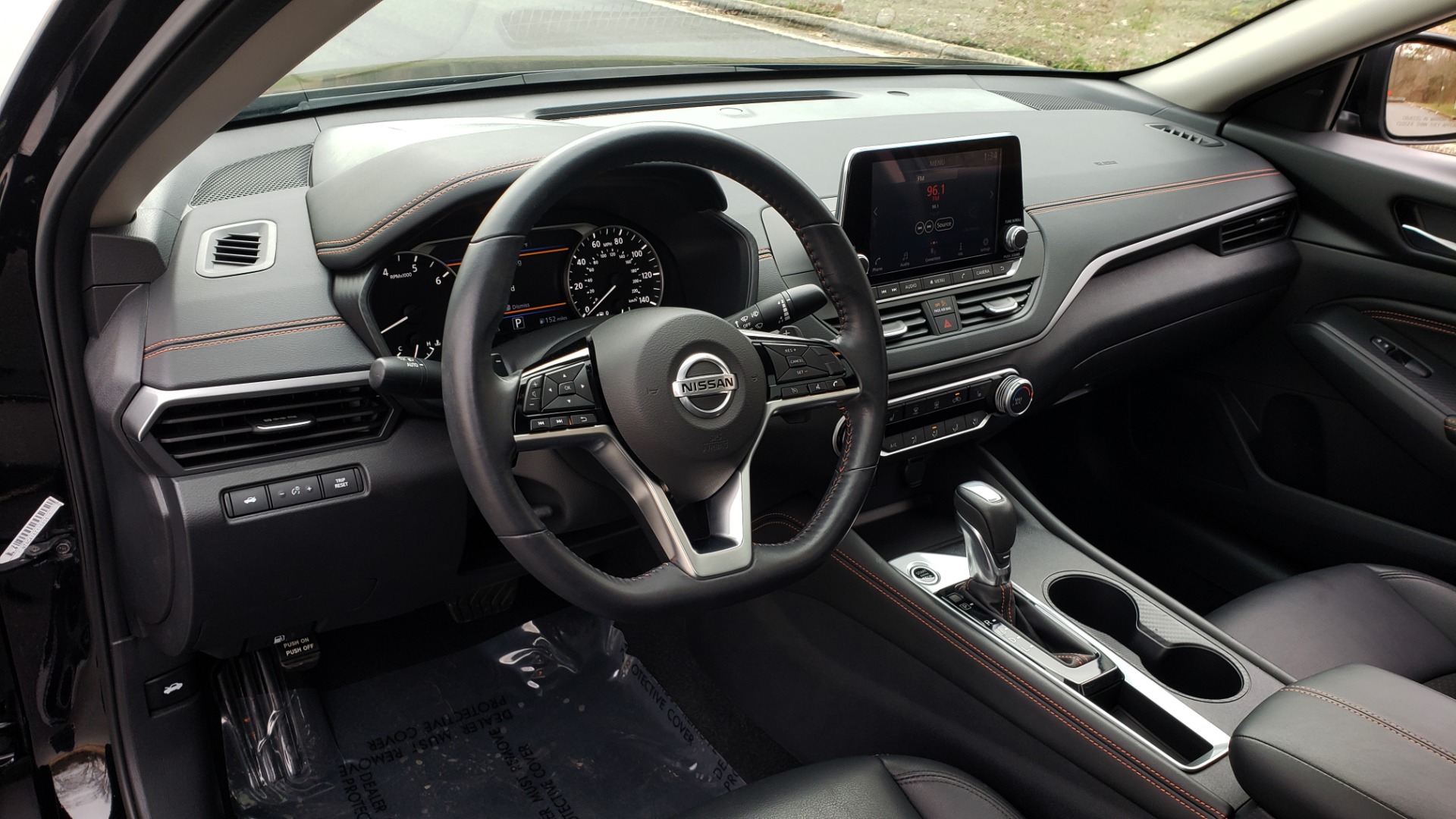 Used 2019 Nissan ALTIMA 2.5 SR PREMIUM / 2.5L / CVT TRANS / HTD STS / SUNROOF / REARVIEW for sale Sold at Formula Imports in Charlotte NC 28227 38
