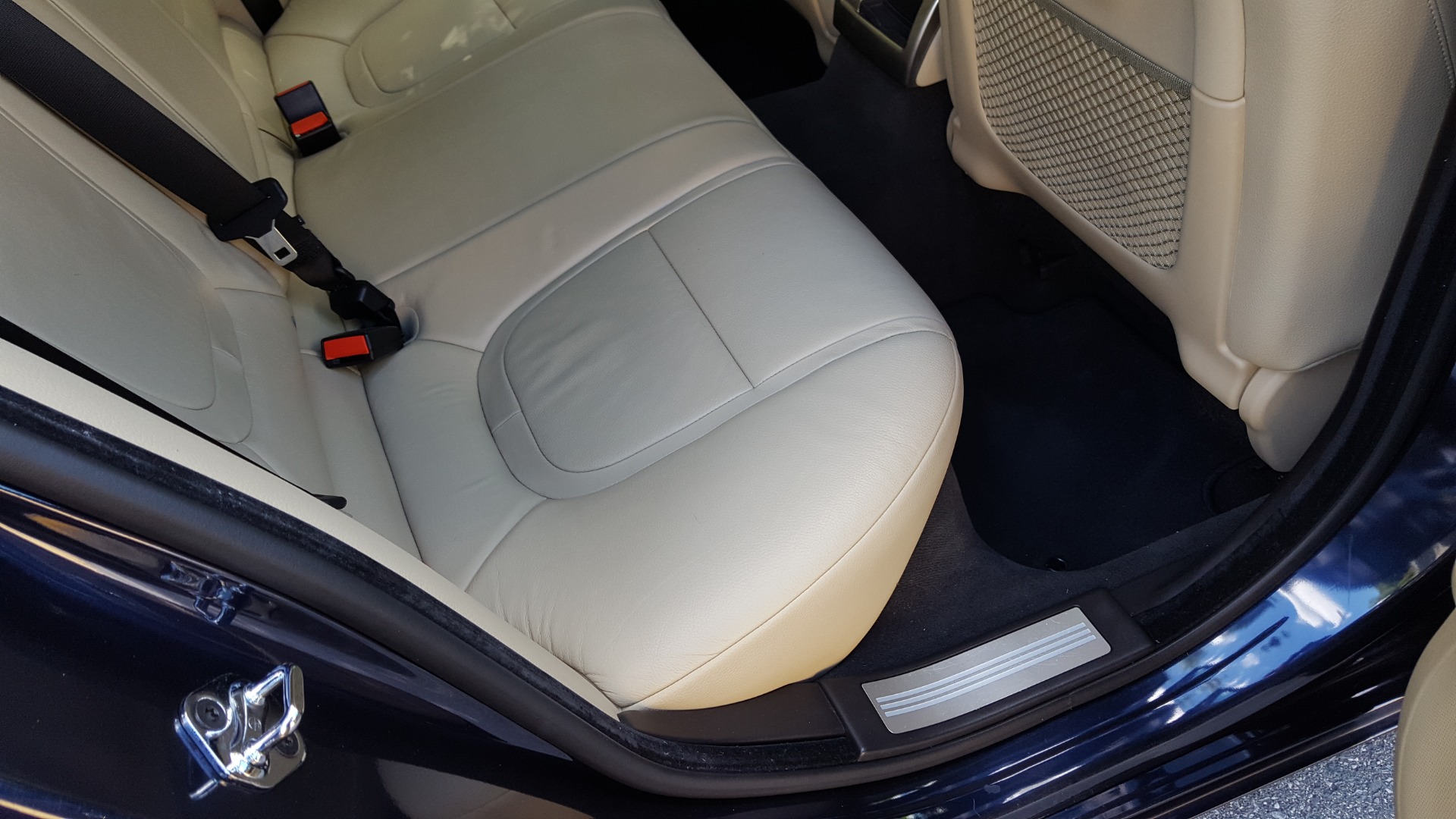 Used 2014 Jaguar XF V6 SC AWD PREMIUM / NAV / COLD CLIMATE PKG / VISION / REARVIEW for sale Sold at Formula Imports in Charlotte NC 28227 75
