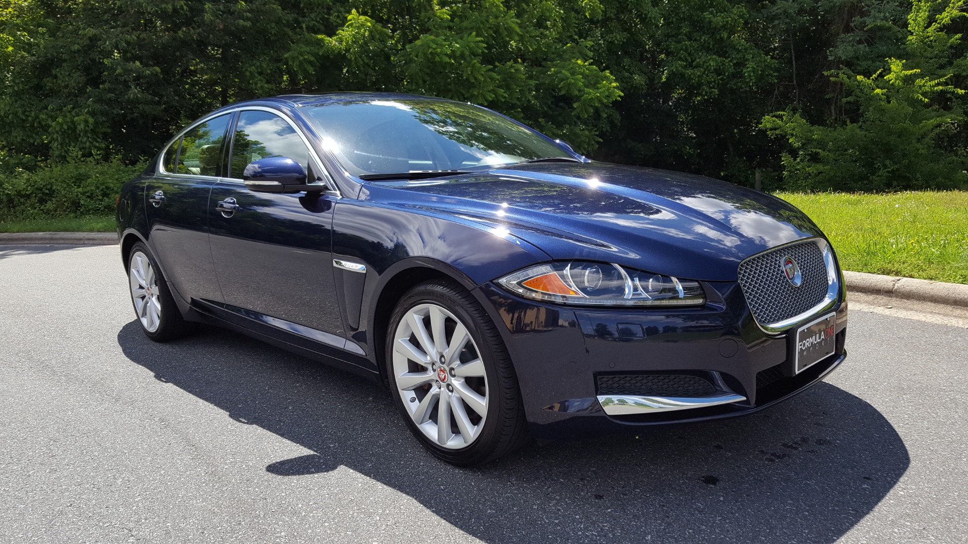 Used 2014 Jaguar XF V6 SC AWD PREMIUM / NAV / COLD CLIMATE PKG / VISION / REARVIEW for sale Sold at Formula Imports in Charlotte NC 28227 8