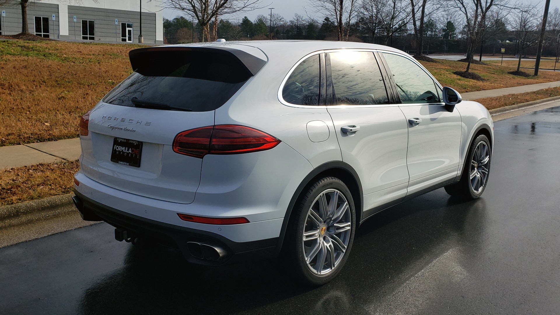 Used 2015 Porsche CAYENNE TURBO V8 / PREMIUM / NAV / SUNROOF / PARK ASSIST / LCA / REARVIEW for sale Sold at Formula Imports in Charlotte NC 28227 10