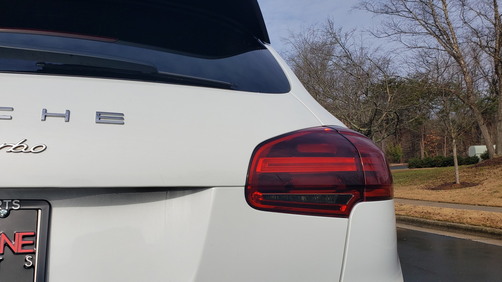 Used 2015 Porsche CAYENNE TURBO V8 / PREMIUM / NAV / SUNROOF / PARK ASSIST / LCA / REARVIEW for sale Sold at Formula Imports in Charlotte NC 28227 14