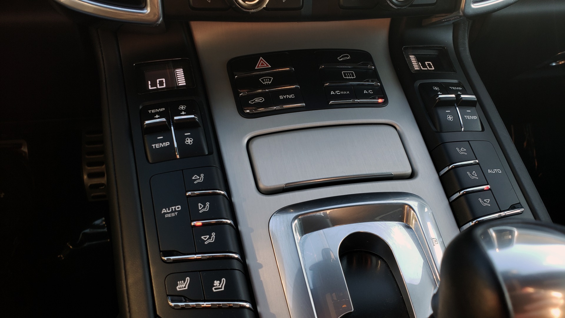 Used 2015 Porsche CAYENNE TURBO V8 / PREMIUM / NAV / SUNROOF / PARK ASSIST / LCA / REARVIEW for sale Sold at Formula Imports in Charlotte NC 28227 41