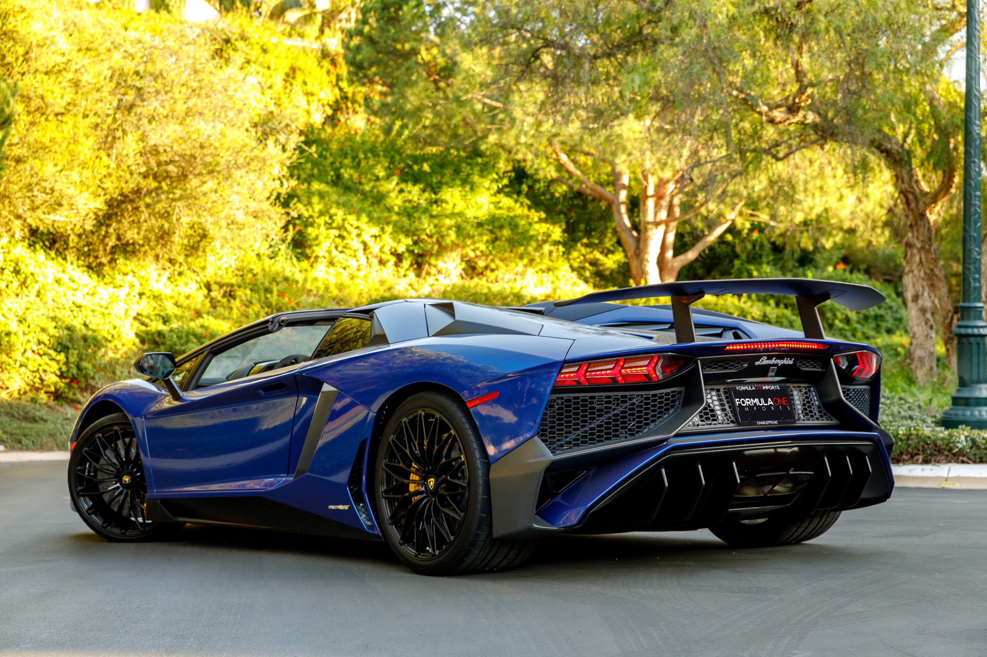 Used 2017 Lamborghini Aventador LP 750-4 SV / 740HP / AWD / 1930 MI / NAV / CAMERA for sale Sold at Formula Imports in Charlotte NC 28227 13