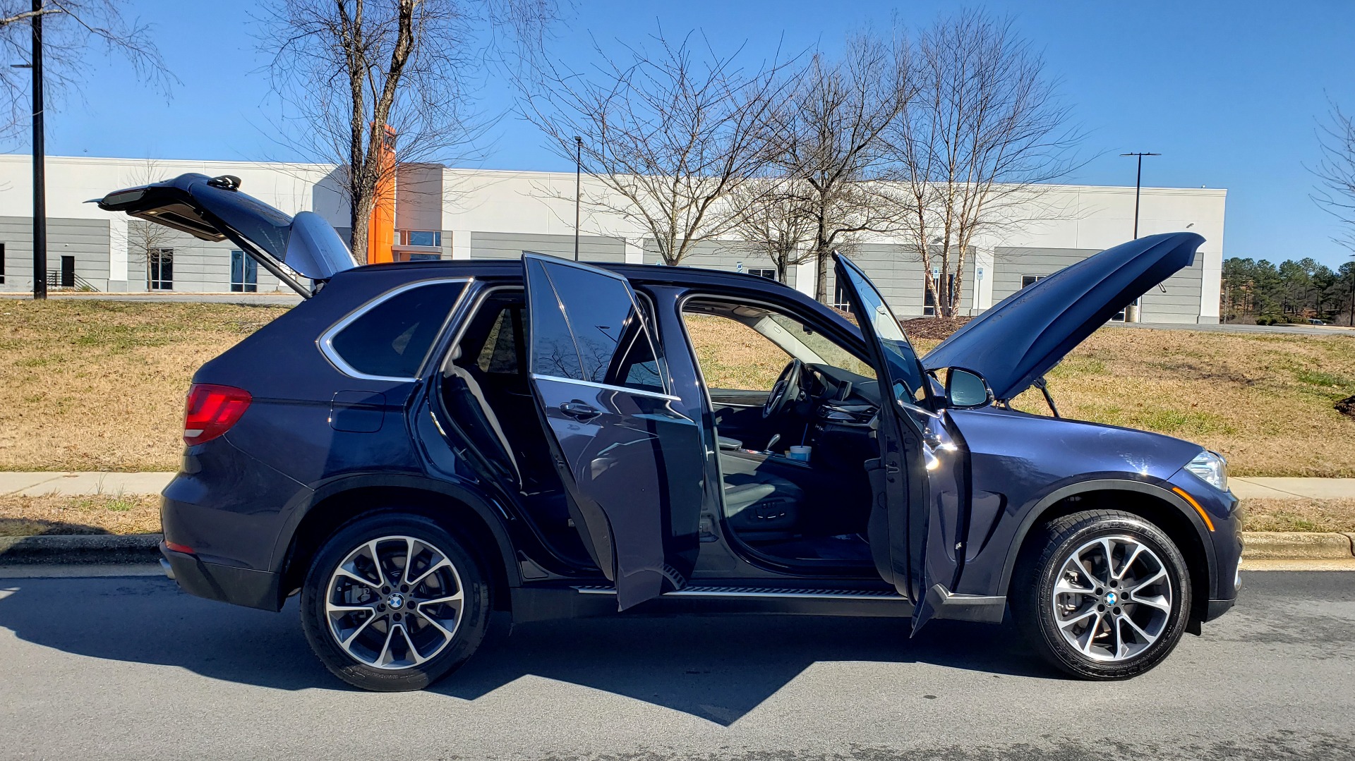 Used 2015 BMW X5 XDRIVE35I PREMIUM / NAV / XLINE / CLD WTHR / DRVR ASST / REARVIEW for sale Sold at Formula Imports in Charlotte NC 28227 10