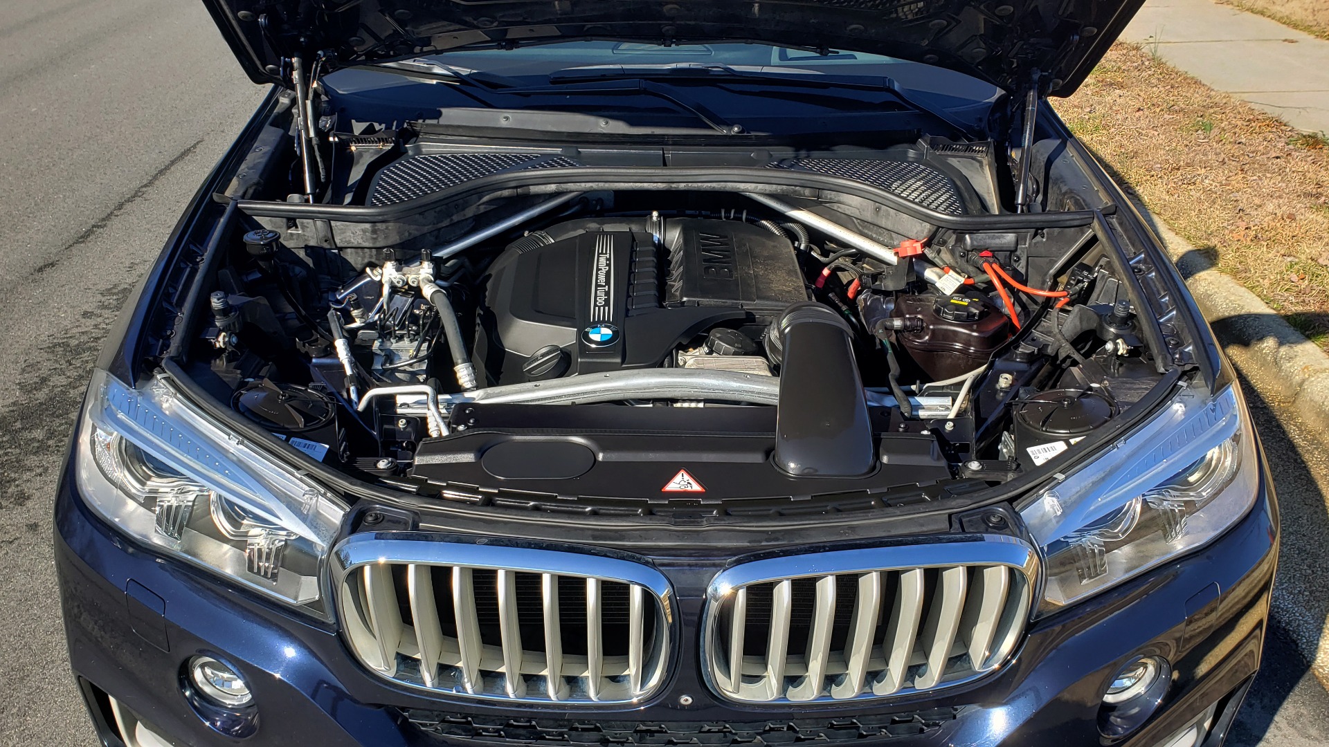 Used 2015 BMW X5 XDRIVE35I PREMIUM / NAV / XLINE / CLD WTHR / DRVR ASST / REARVIEW for sale Sold at Formula Imports in Charlotte NC 28227 11