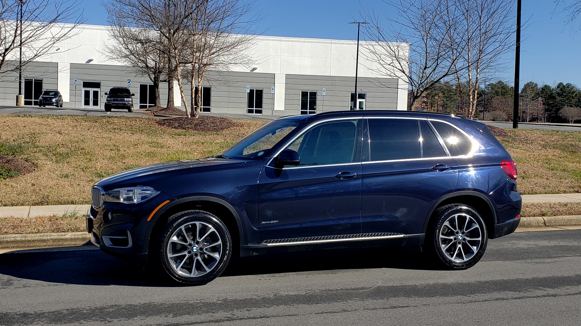 Used 2015 BMW X5 XDRIVE35I PREMIUM / NAV / XLINE / CLD WTHR / DRVR ASST / REARVIEW for sale Sold at Formula Imports in Charlotte NC 28227 2