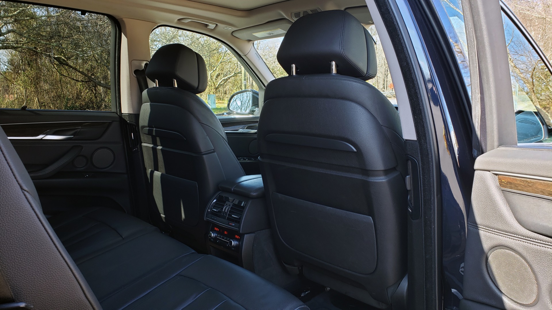 Used 2015 BMW X5 XDRIVE35I PREMIUM / NAV / XLINE / CLD WTHR / DRVR ASST / REARVIEW for sale Sold at Formula Imports in Charlotte NC 28227 84