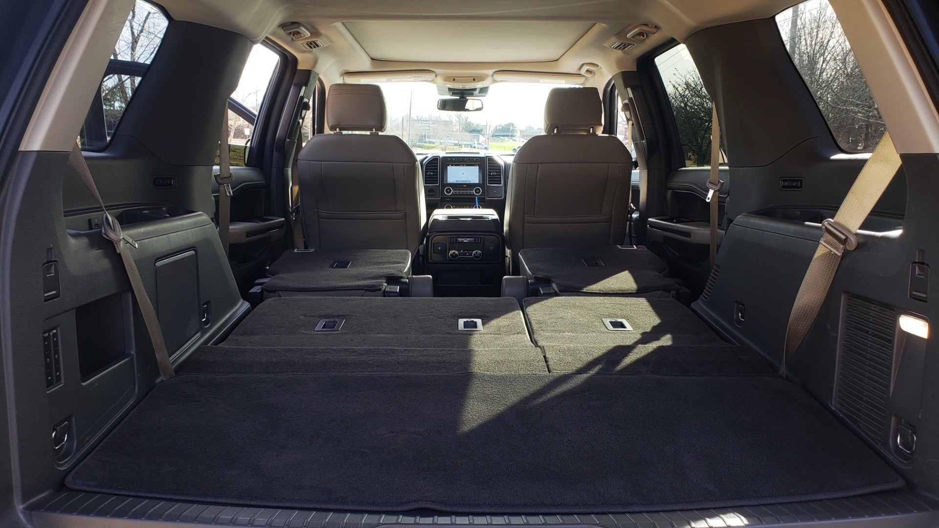 Used 2018 Ford EXPEDITION LIMITED 4X4 / NAV / PANO-ROOF / 3-ROW / DRVR ASST / REARVIEW for sale Sold at Formula Imports in Charlotte NC 28227 29