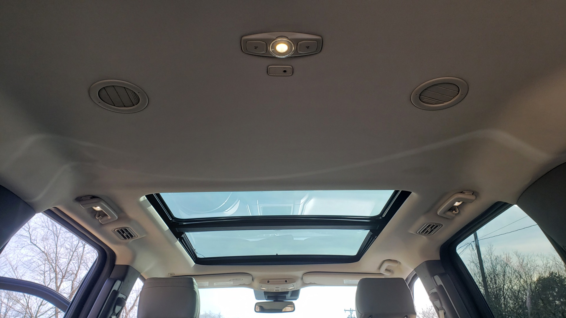 Used 2018 Ford EXPEDITION LIMITED 4X4 / NAV / PANO-ROOF / 3-ROW / DRVR ASST / REARVIEW for sale Sold at Formula Imports in Charlotte NC 28227 30
