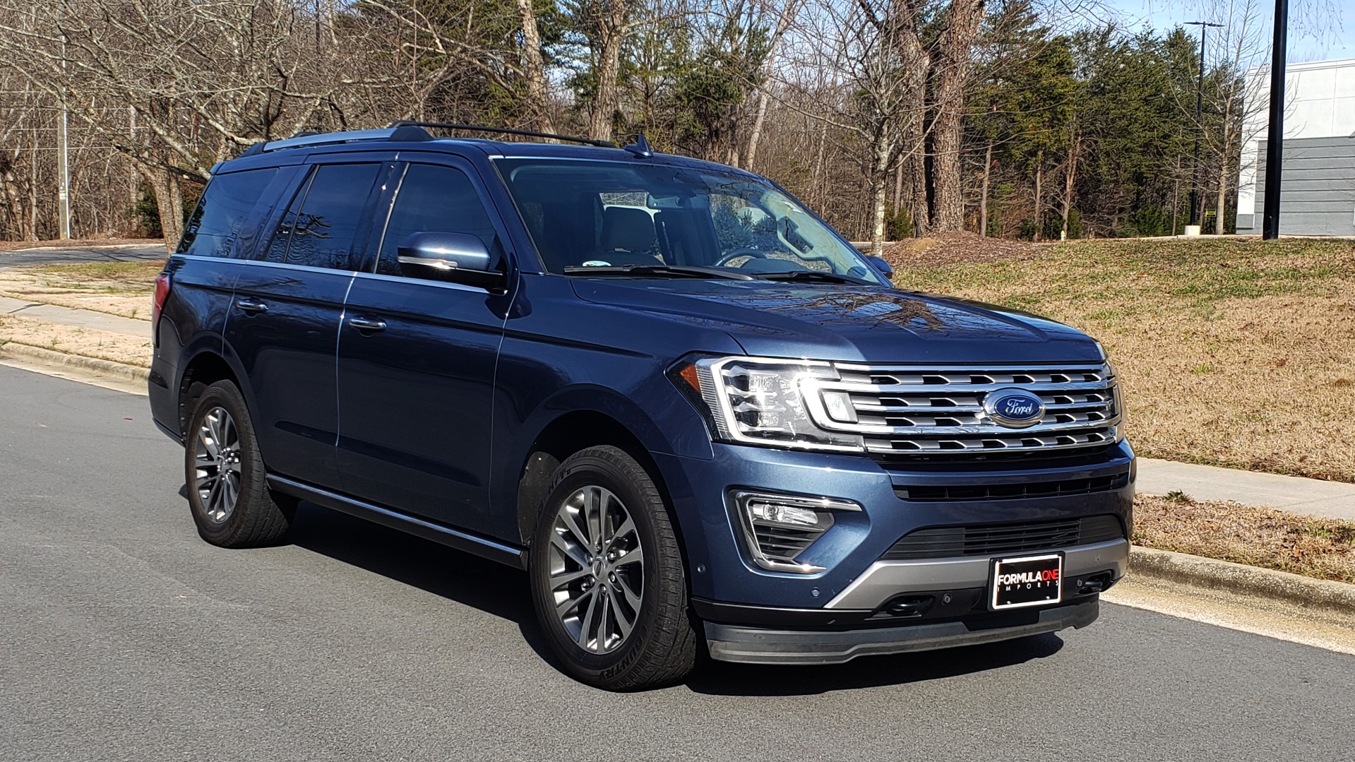 Used 2018 Ford EXPEDITION LIMITED 4X4 / NAV / PANO-ROOF / 3-ROW / DRVR ASST / REARVIEW for sale Sold at Formula Imports in Charlotte NC 28227 5