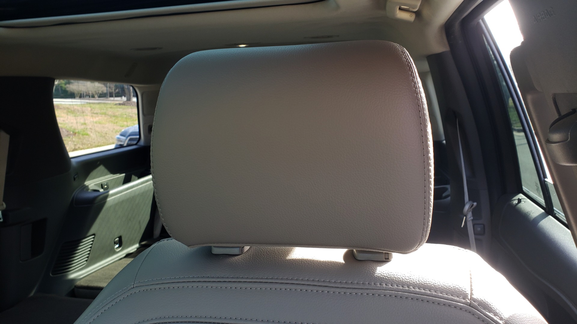 Used 2018 Ford EXPEDITION LIMITED 4X4 / NAV / PANO-ROOF / 3-ROW / DRVR ASST / REARVIEW for sale Sold at Formula Imports in Charlotte NC 28227 52