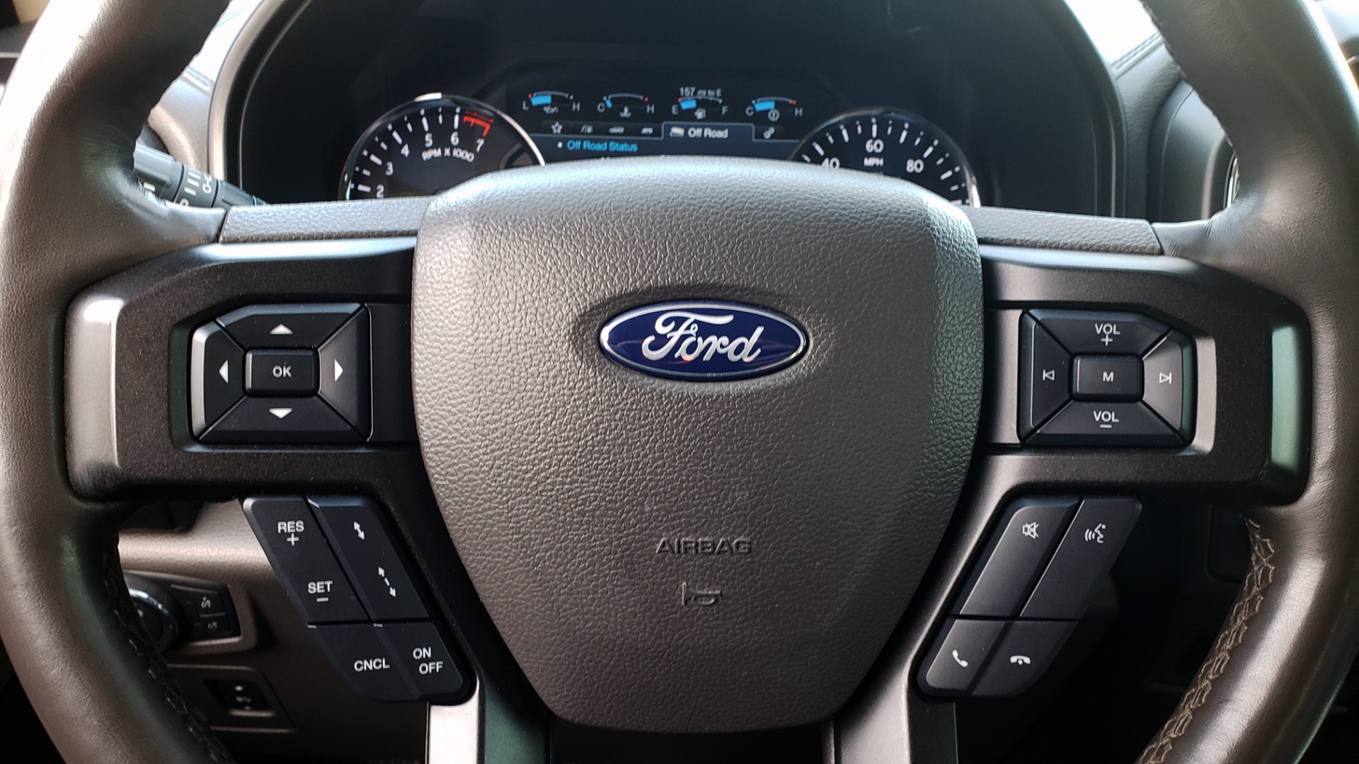 Used 2018 Ford EXPEDITION LIMITED 4X4 / NAV / PANO-ROOF / 3-ROW / DRVR ASST / REARVIEW for sale Sold at Formula Imports in Charlotte NC 28227 58