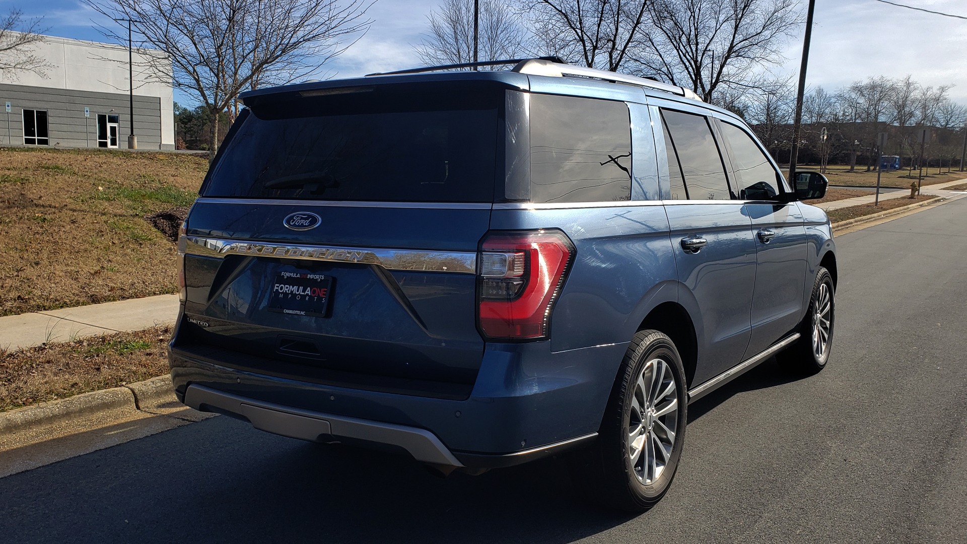 Used 2018 Ford EXPEDITION LIMITED 4X4 / NAV / PANO-ROOF / 3-ROW / DRVR ASST / REARVIEW for sale Sold at Formula Imports in Charlotte NC 28227 8