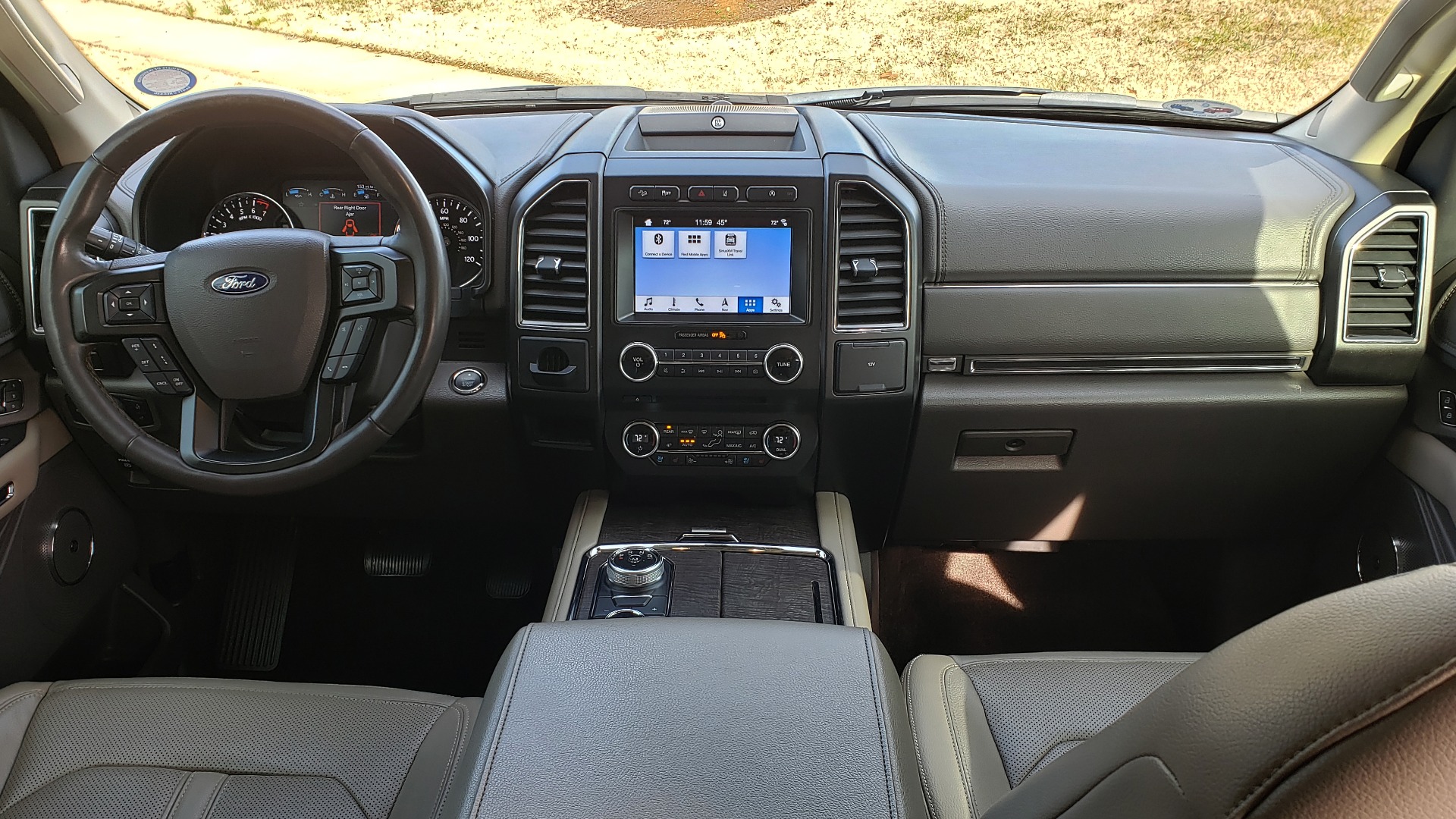 Used 2018 Ford EXPEDITION LIMITED 4X4 / NAV / PANO-ROOF / 3-ROW / DRVR ASST / REARVIEW for sale Sold at Formula Imports in Charlotte NC 28227 92