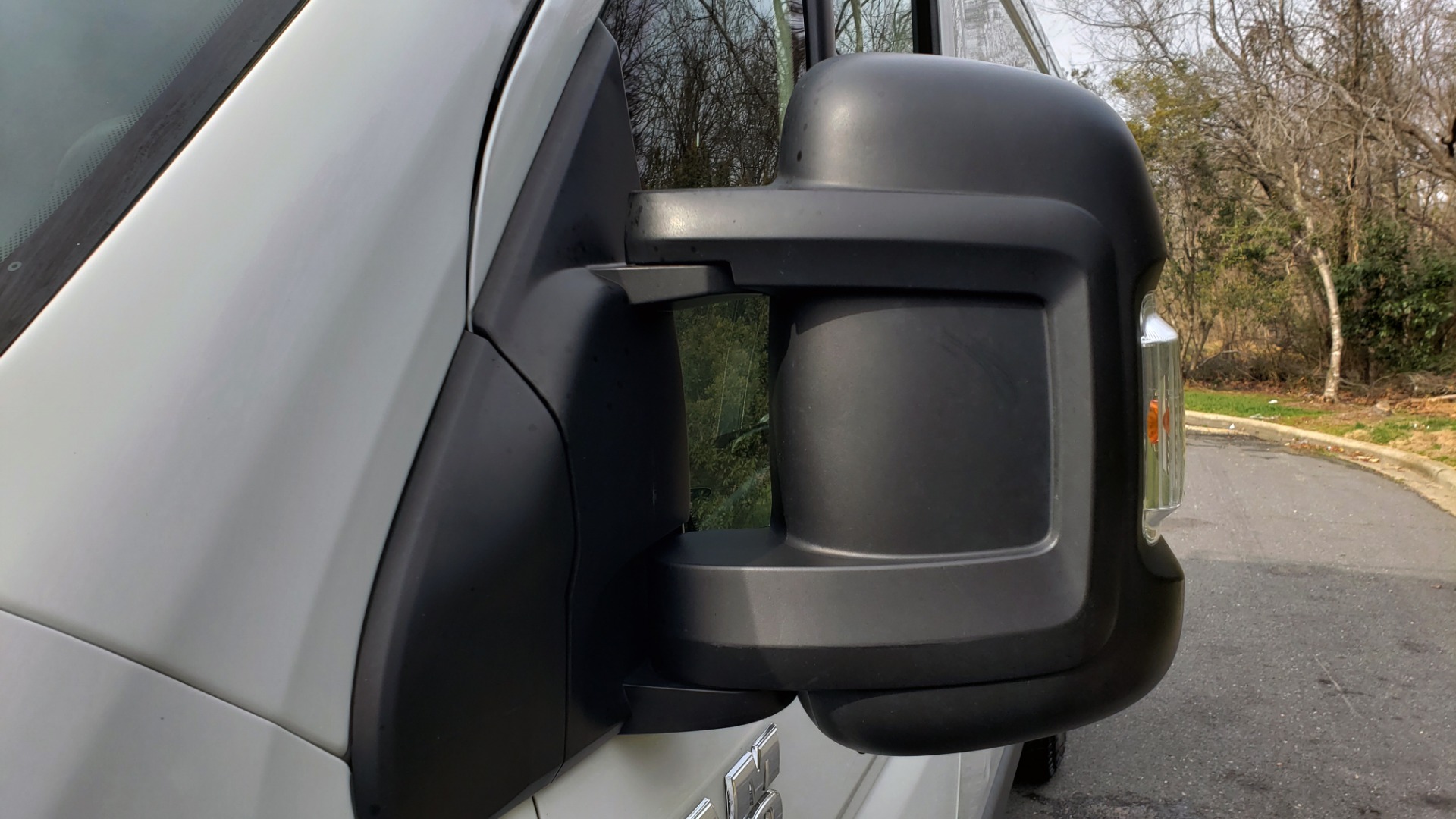 Used 2016 Ram PROMASTER CARGO VAN 136 WB / LOW ROOF / 3.6L V6 / 6-SPD AUTO / REARVIEW for sale Sold at Formula Imports in Charlotte NC 28227 19