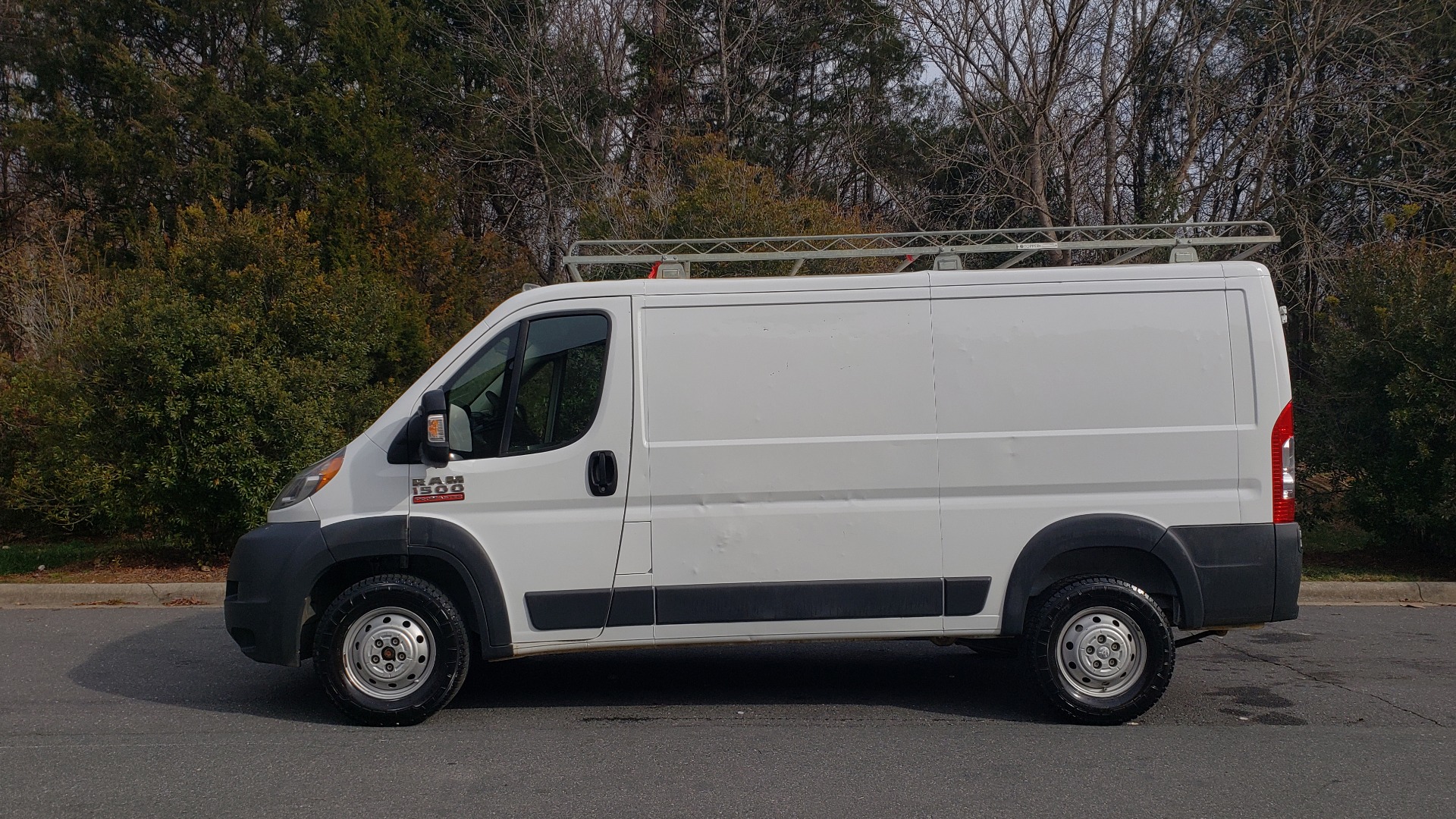 Used 2016 Ram PROMASTER CARGO VAN 136 WB / LOW ROOF / 3.6L V6 / 6-SPD AUTO / REARVIEW for sale Sold at Formula Imports in Charlotte NC 28227 2