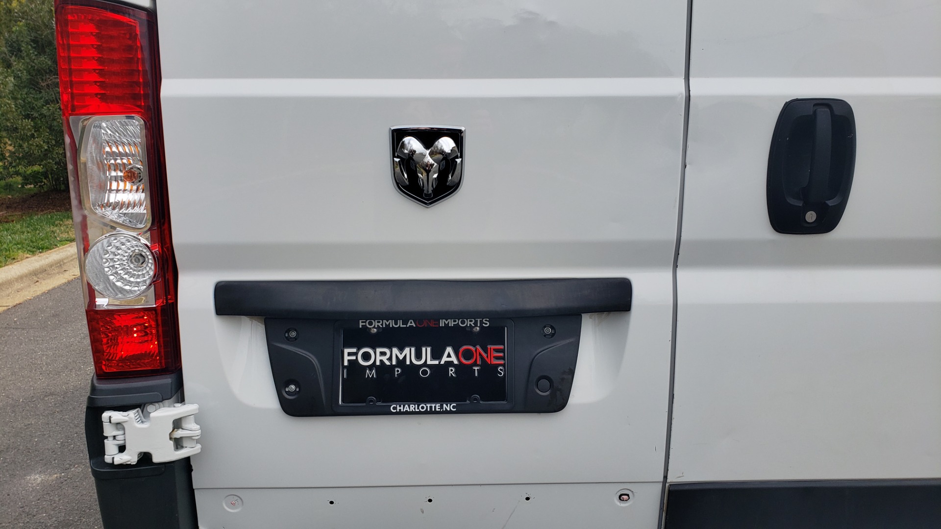 Used 2016 Ram PROMASTER CARGO VAN 136 WB / LOW ROOF / 3.6L V6 / 6-SPD AUTO / REARVIEW for sale Sold at Formula Imports in Charlotte NC 28227 42