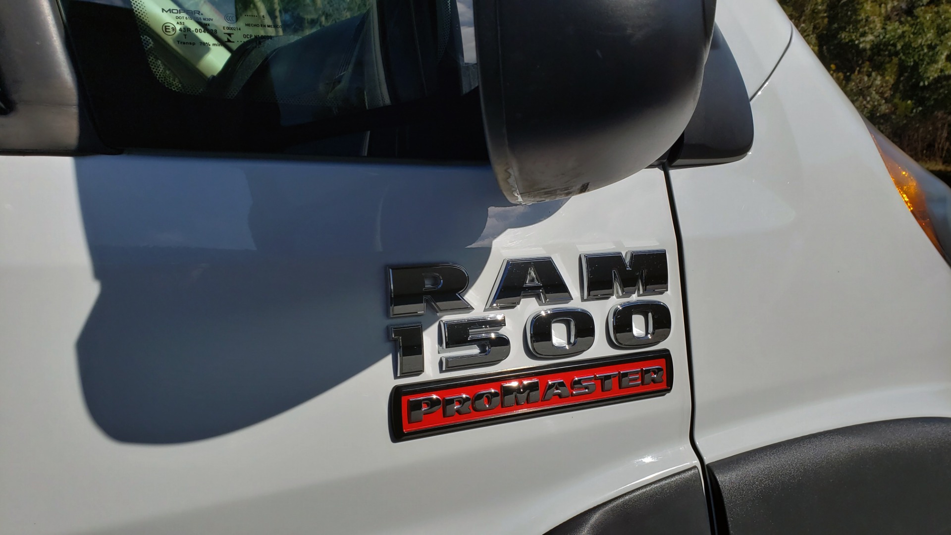 Used 2016 Ram PROMASTER CARGO VAN 136 WB / LOW ROOF / 3.6L V6 / 6-SPD AUTO / REARVIEW for sale Sold at Formula Imports in Charlotte NC 28227 11