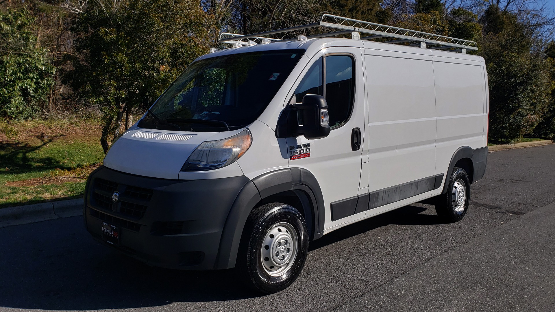 Used 2016 Ram PROMASTER CARGO VAN 136 WB / LOW ROOF / 3.6L V6 / 6-SPD AUTO / REARVIEW for sale Sold at Formula Imports in Charlotte NC 28227 1
