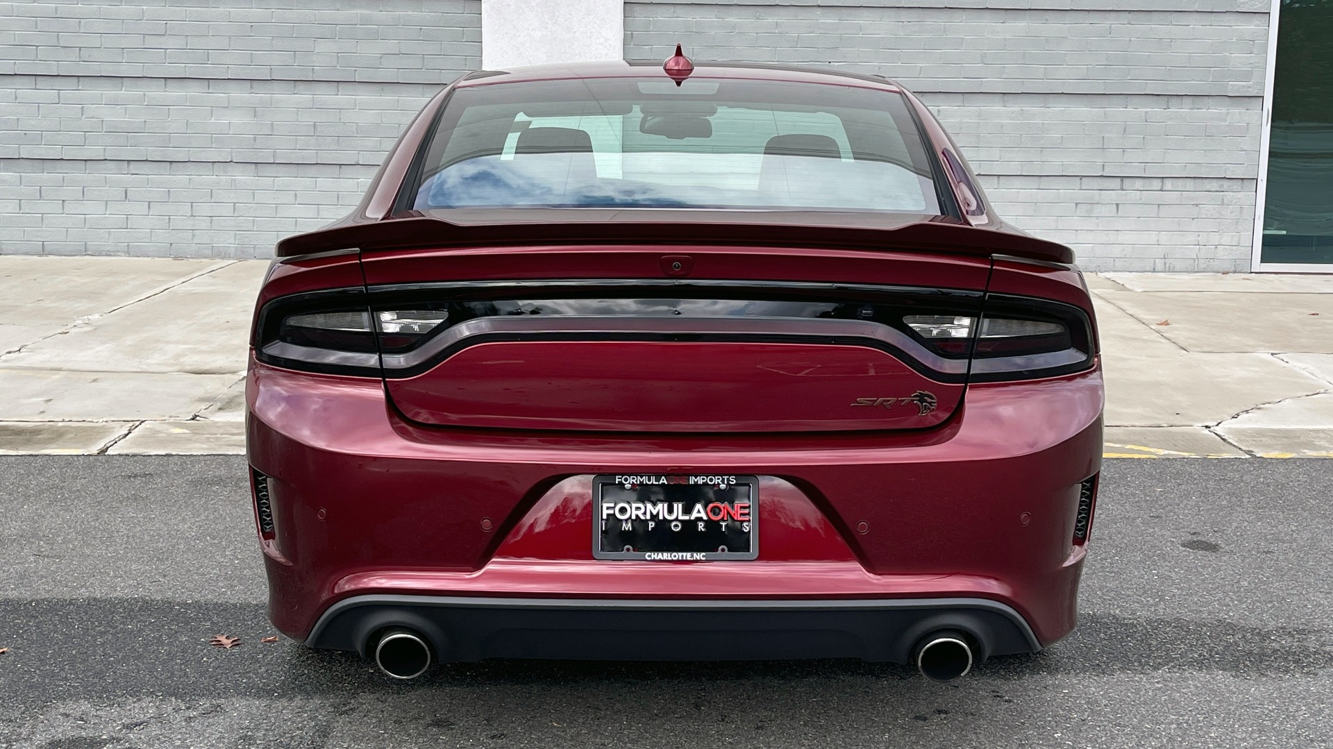 Used 2018 Dodge CHARGER SRT HELLCAT / 6.2L SC HEMI / NAV / BREMBO / PARK SENSE / BSD / REARVIEW for sale Sold at Formula Imports in Charlotte NC 28227 27