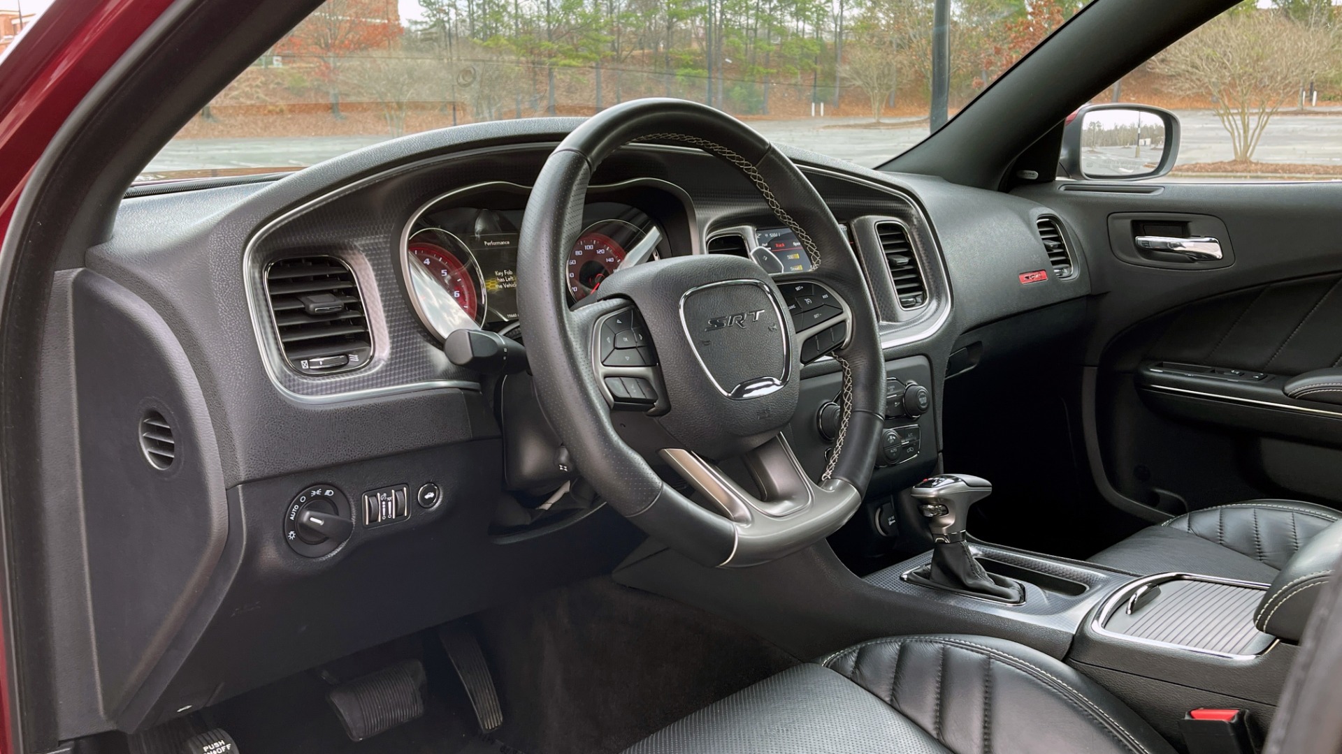 Used 2018 Dodge CHARGER SRT HELLCAT / 6.2L SC HEMI / NAV / BREMBO / PARK SENSE / BSD / REARVIEW for sale Sold at Formula Imports in Charlotte NC 28227 33