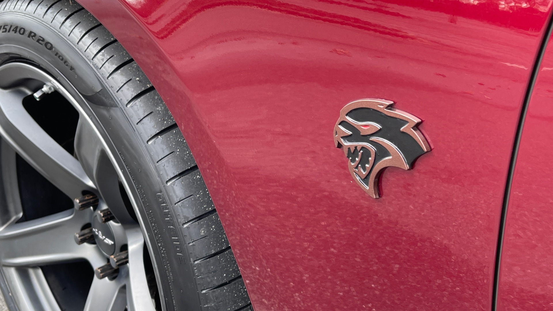 Used 2018 Dodge CHARGER SRT HELLCAT / 6.2L SC HEMI / NAV / BREMBO / PARK SENSE / BSD / REARVIEW for sale Sold at Formula Imports in Charlotte NC 28227 8