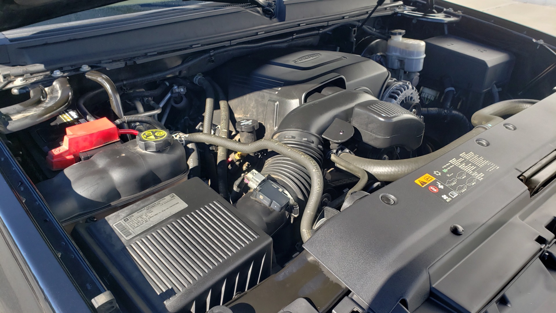 Used 2013 GMC YUKON XL DENALI / AWD / NAV / SUNROOF / 3-ROW / ENTERTAINMENT for sale Sold at Formula Imports in Charlotte NC 28227 12