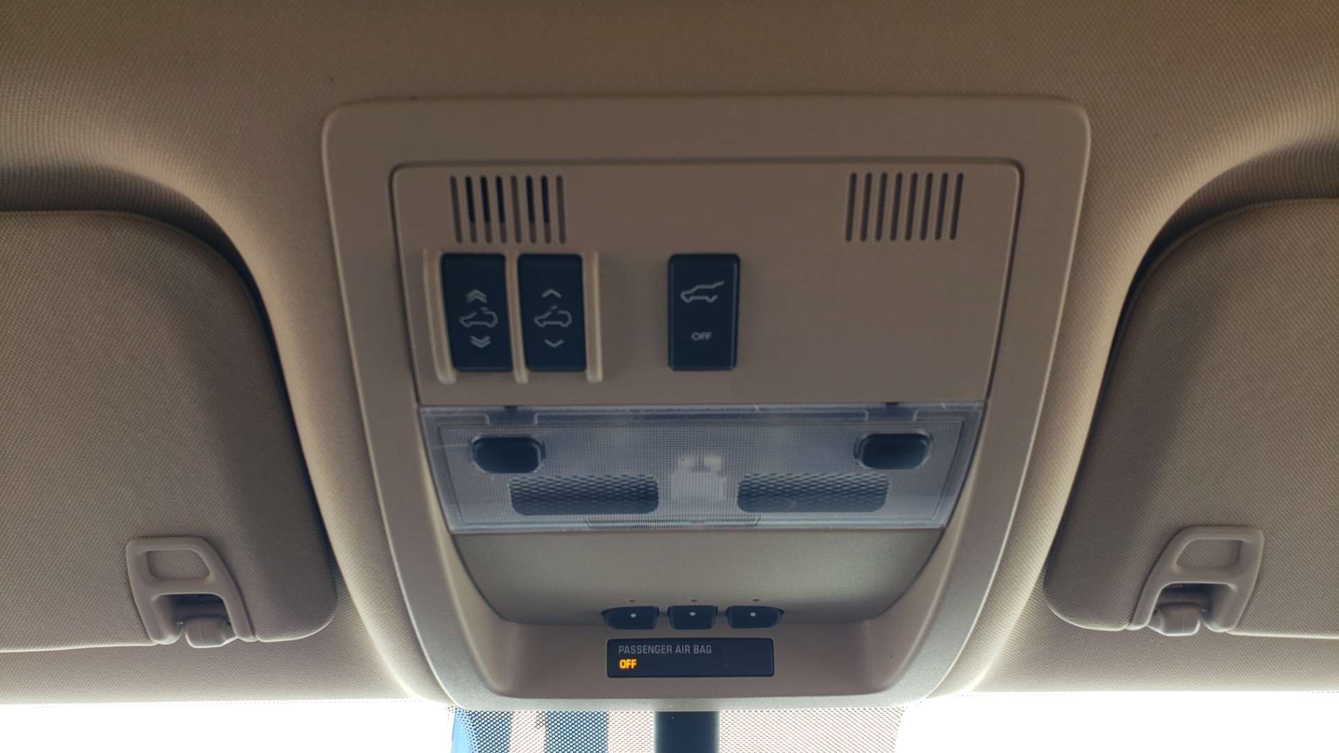 Used 2013 GMC YUKON XL DENALI / AWD / NAV / SUNROOF / 3-ROW / ENTERTAINMENT for sale Sold at Formula Imports in Charlotte NC 28227 53