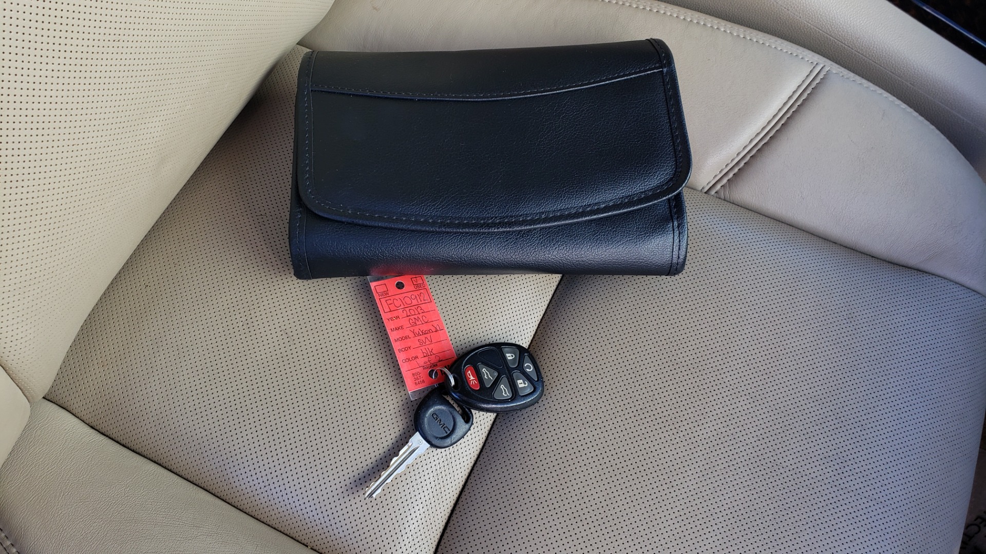 Used 2013 GMC YUKON XL DENALI / AWD / NAV / SUNROOF / 3-ROW / ENTERTAINMENT for sale Sold at Formula Imports in Charlotte NC 28227 92
