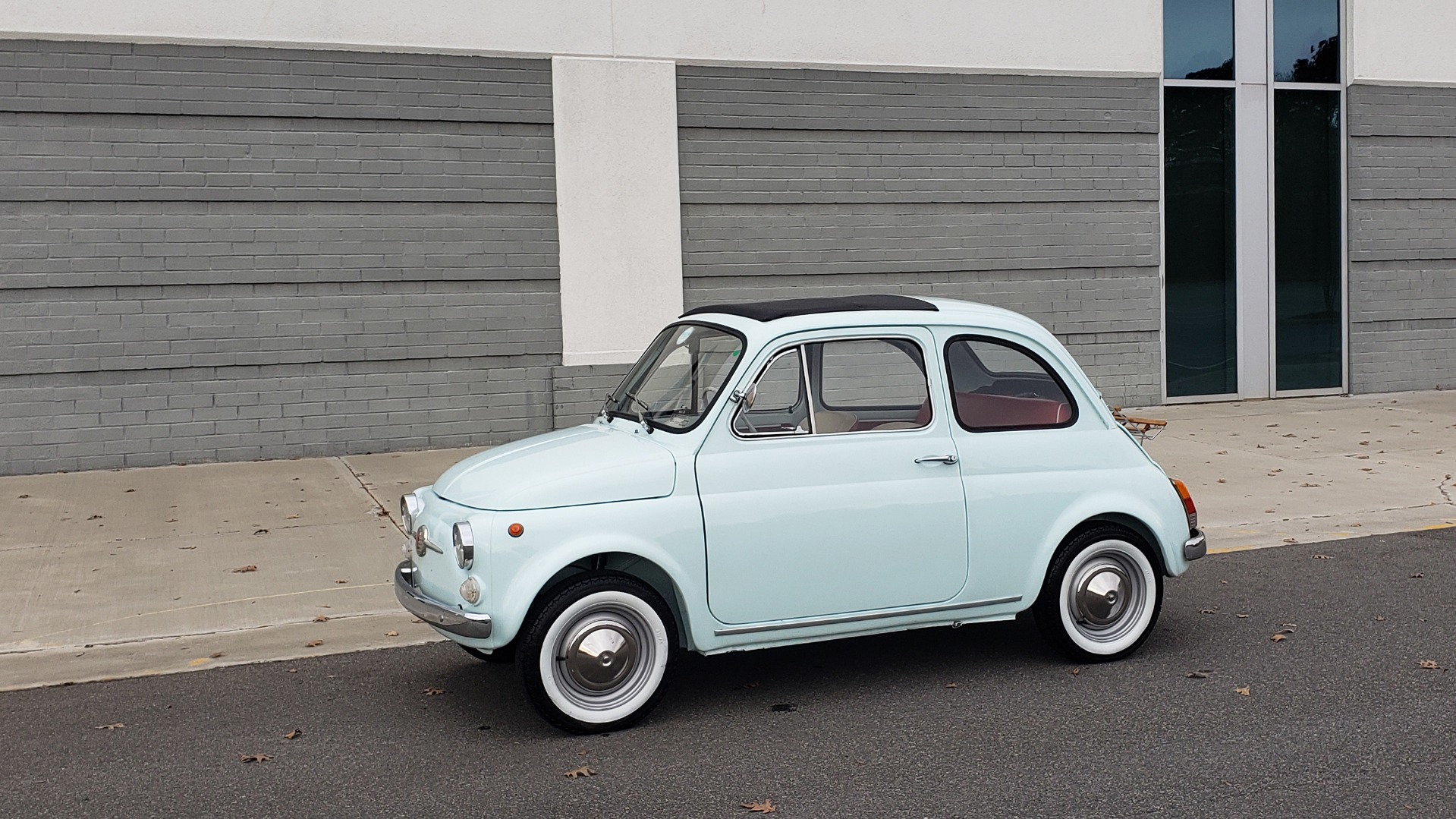 Used 1968 FIAT 500 NUOVA / SOFT-TOP / LUGGAGE RACK / RESTORED, LIKE NEW for sale Sold at Formula Imports in Charlotte NC 28227 2