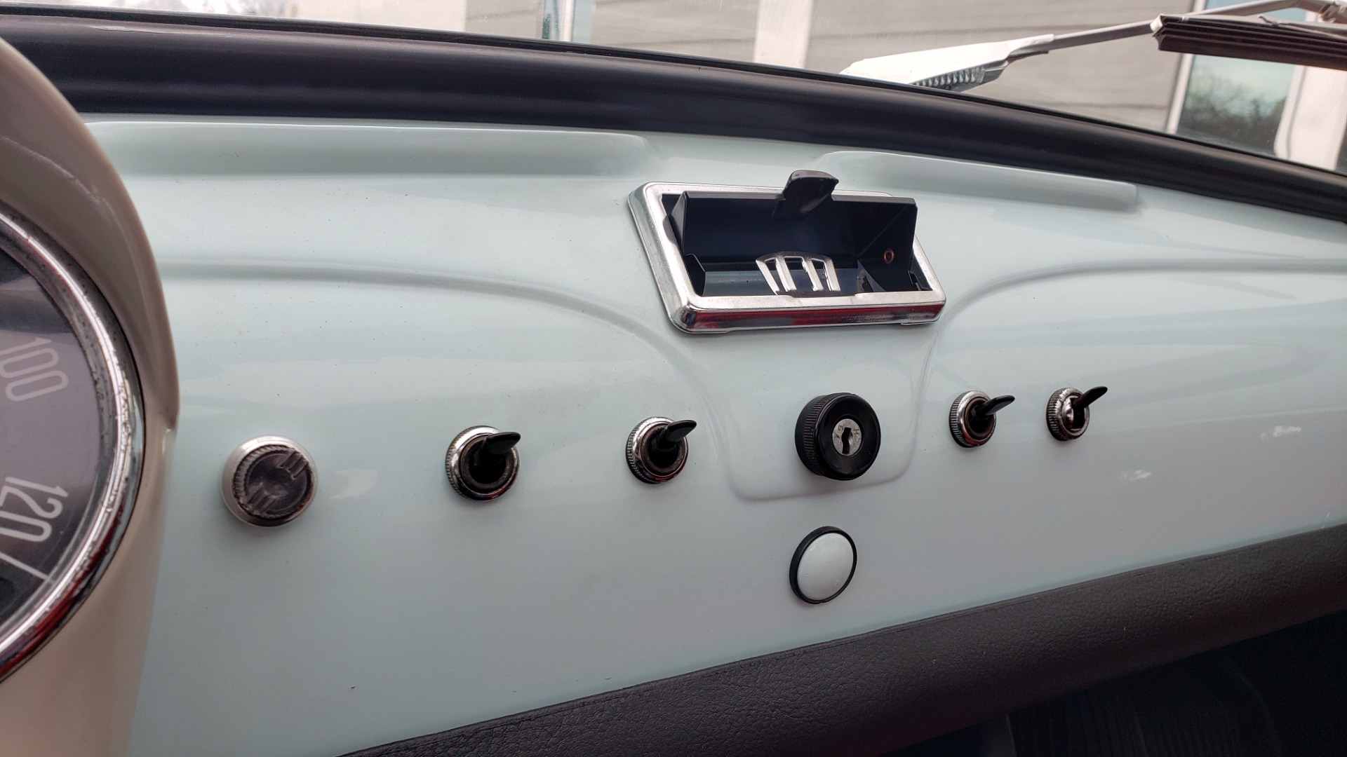 Used 1968 FIAT 500 NUOVA / SOFT-TOP / LUGGAGE RACK / RESTORED, LIKE NEW for sale Sold at Formula Imports in Charlotte NC 28227 25