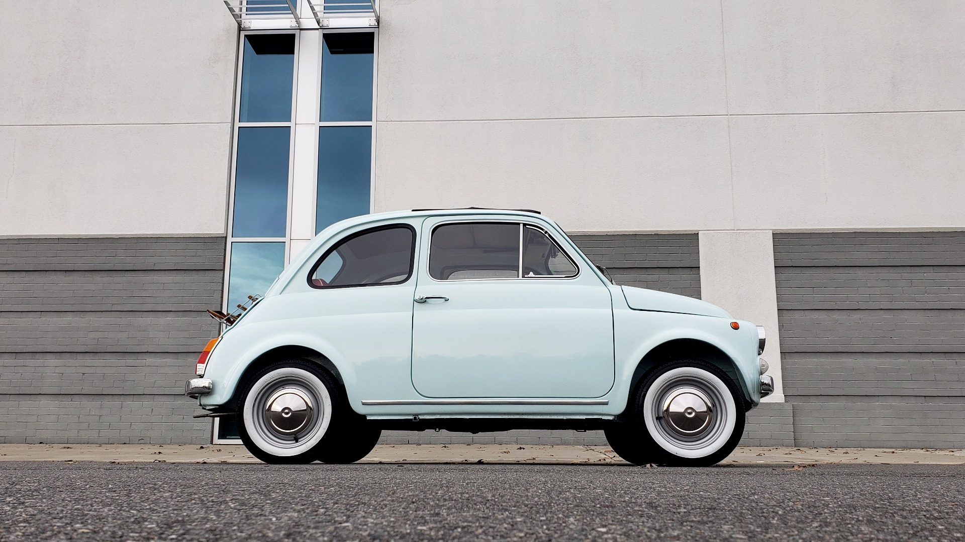 Used 1968 FIAT 500 NUOVA / SOFT-TOP / LUGGAGE RACK / RESTORED, LIKE NEW for sale Sold at Formula Imports in Charlotte NC 28227 7