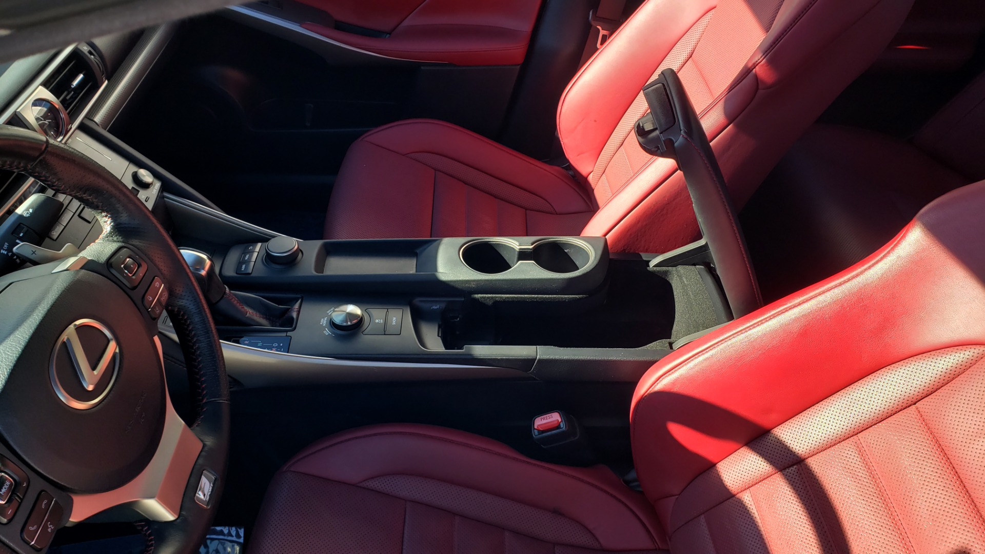 Used 2018 Lexus IS 300 F-SPORT / BSM / SUNROOF / REARVIEW / 18IN WHEELS for sale Sold at Formula Imports in Charlotte NC 28227 51