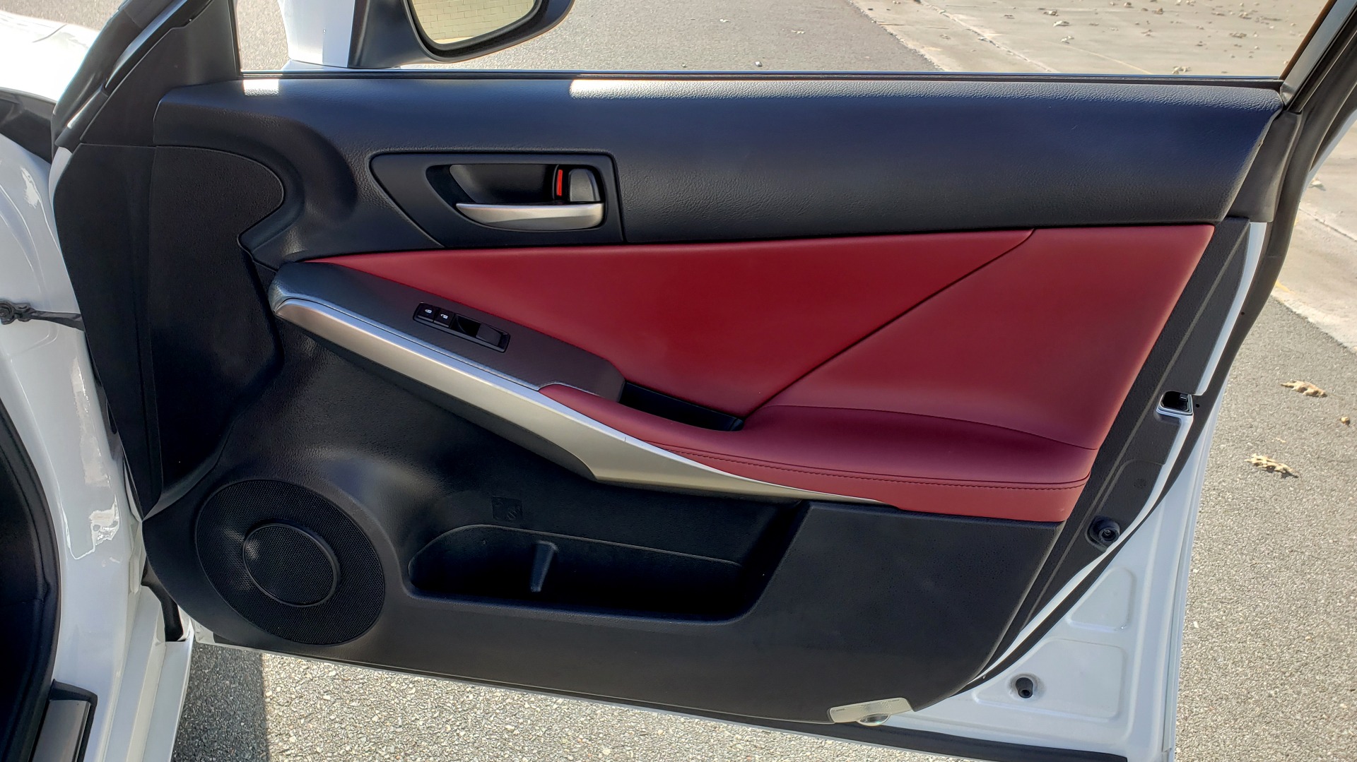 Used 2018 Lexus IS 300 F-SPORT / BSM / SUNROOF / REARVIEW / 18IN WHEELS for sale Sold at Formula Imports in Charlotte NC 28227 58
