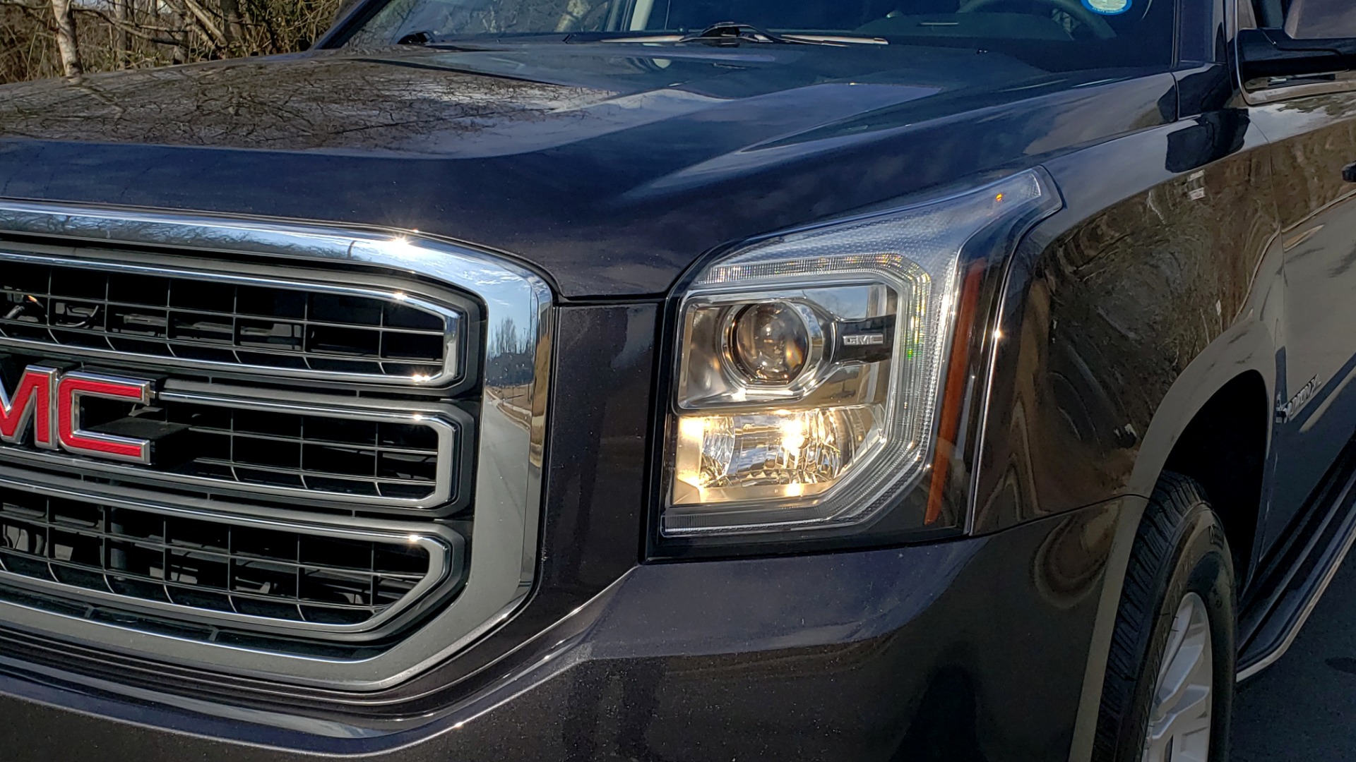Used 2017 GMC YUKON XL SLT 4X4 / NAV / SUNROOF / BOSE / 3-ROW / REARVIEW for sale Sold at Formula Imports in Charlotte NC 28227 25