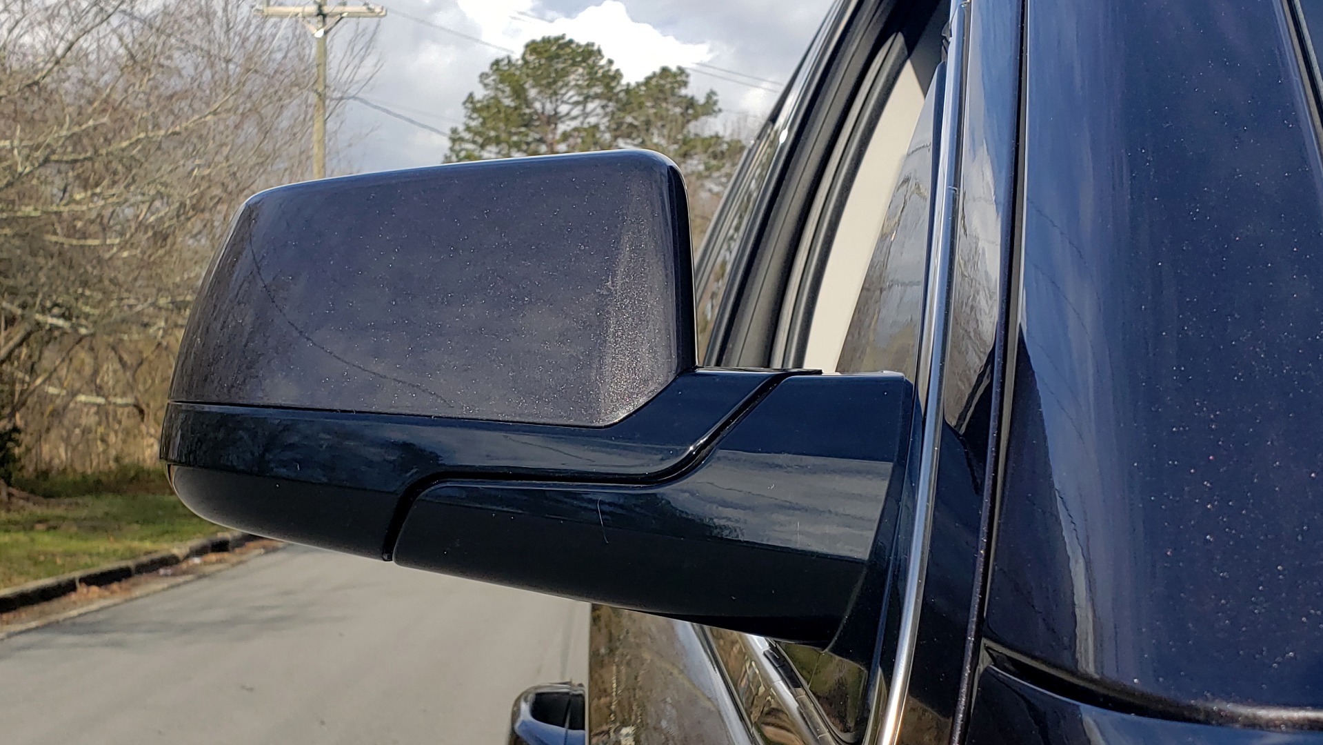 Used 2017 GMC YUKON XL SLT 4X4 / NAV / SUNROOF / BOSE / 3-ROW / REARVIEW for sale Sold at Formula Imports in Charlotte NC 28227 27